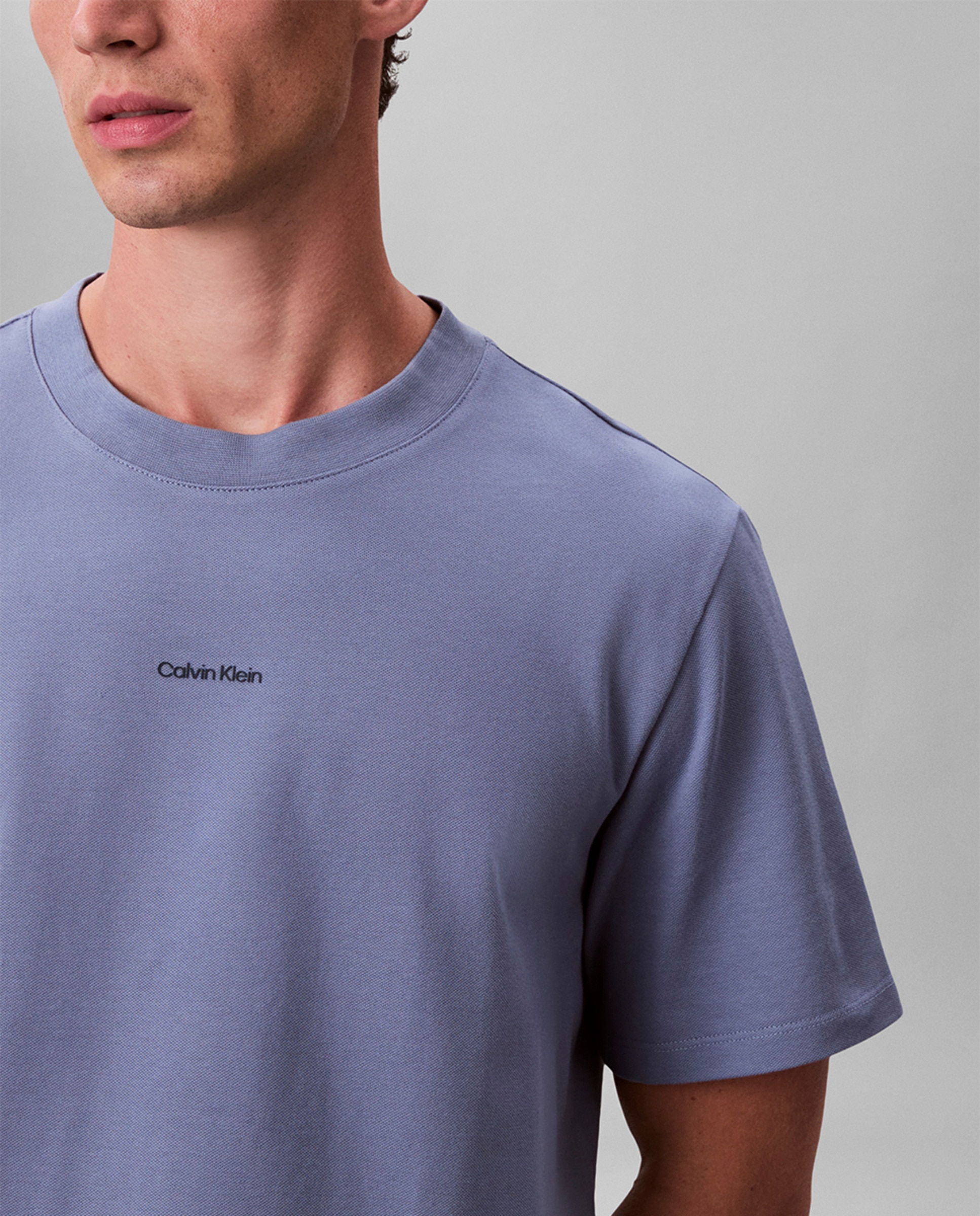 T-shirt Piqué Stretch com Logótipo Nano Azul-índigo-3