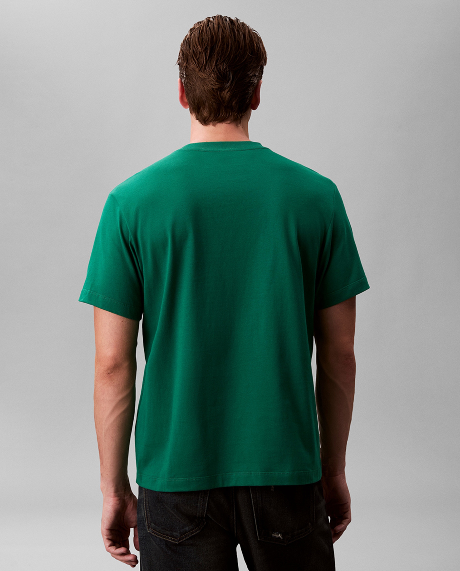 T-shirt com Desenho de Logótipo Verde-2