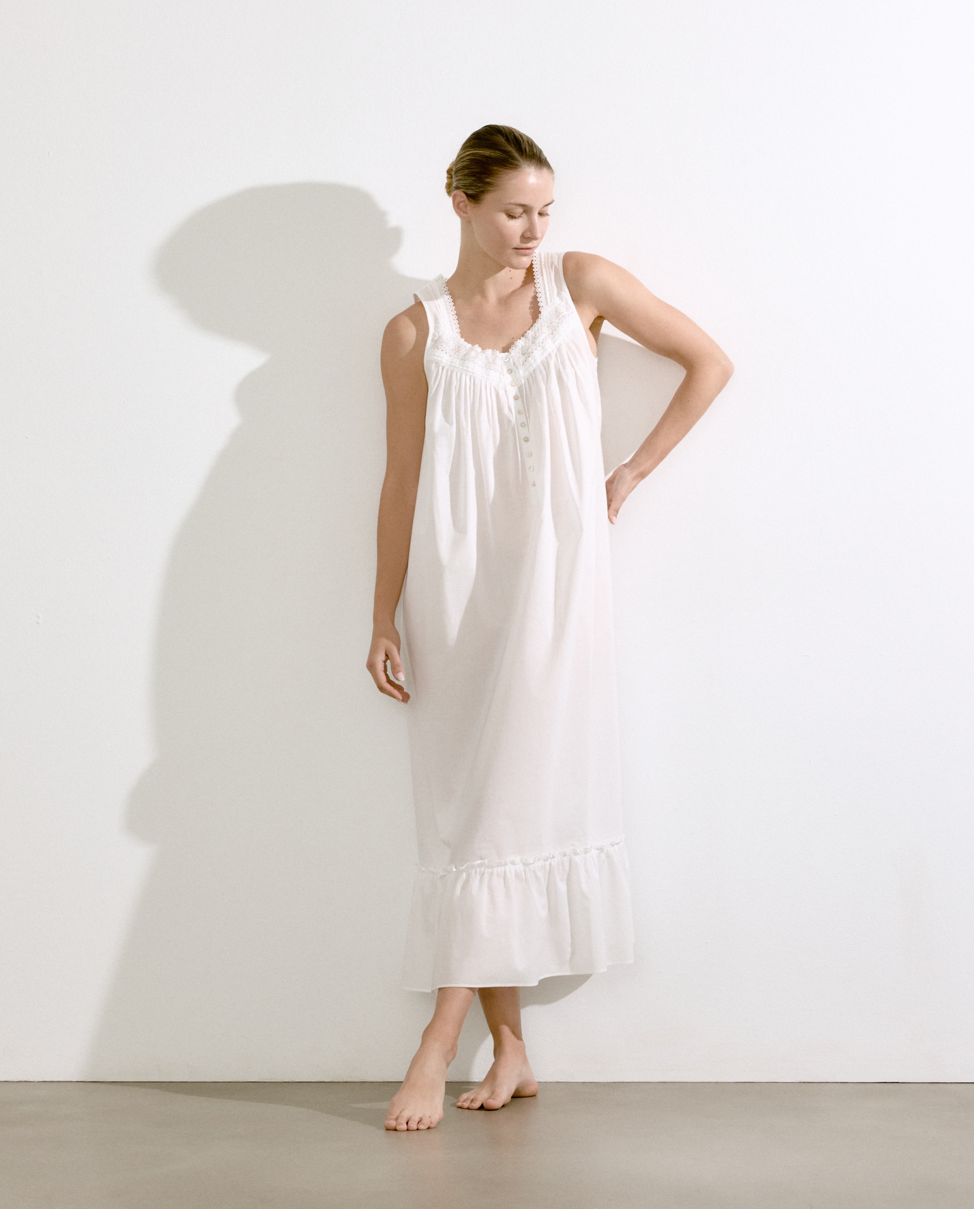 Imagem 0 de Camisa de Dormir de Alças com Pregas