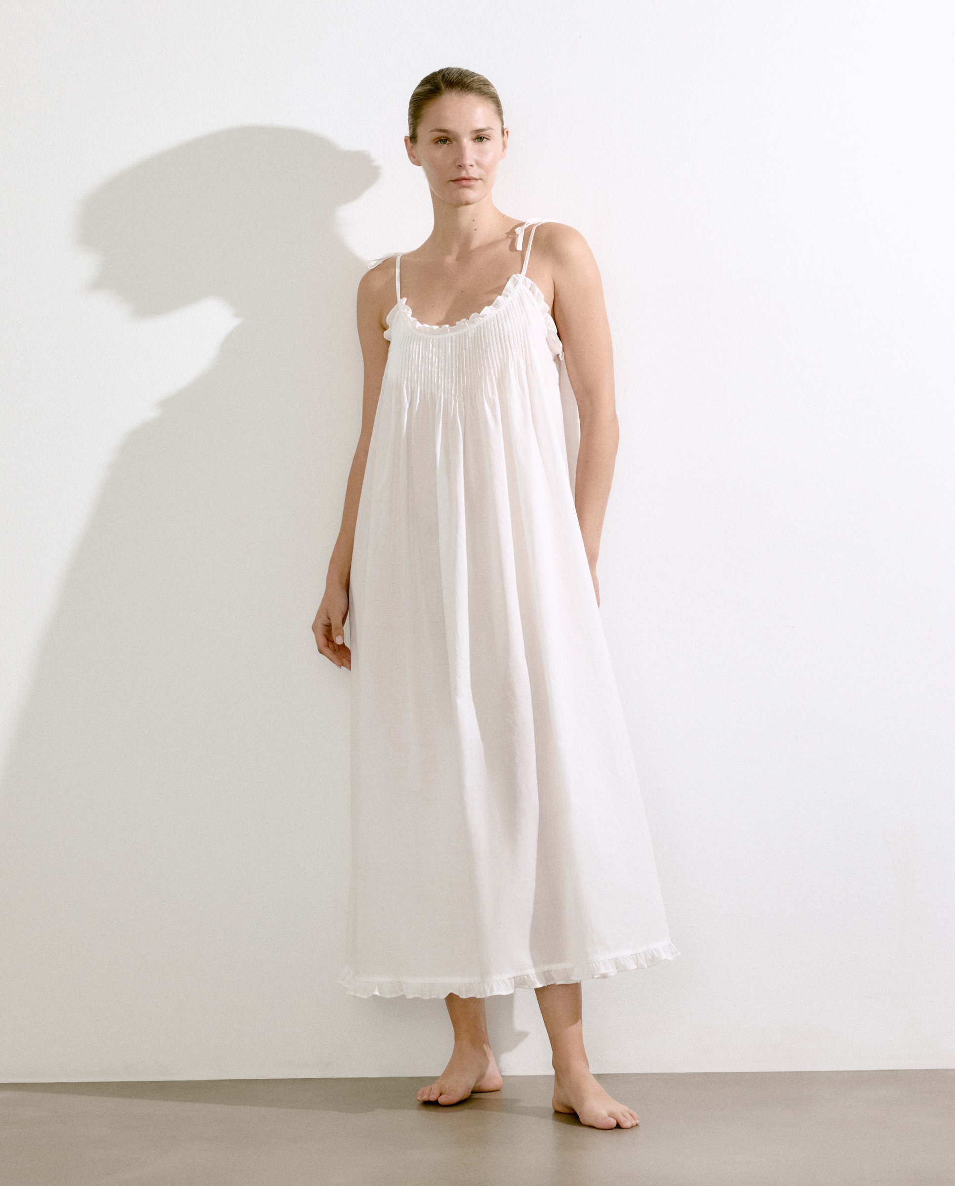 Imagem 0 de Camisa de Dormir com Alças com Prega