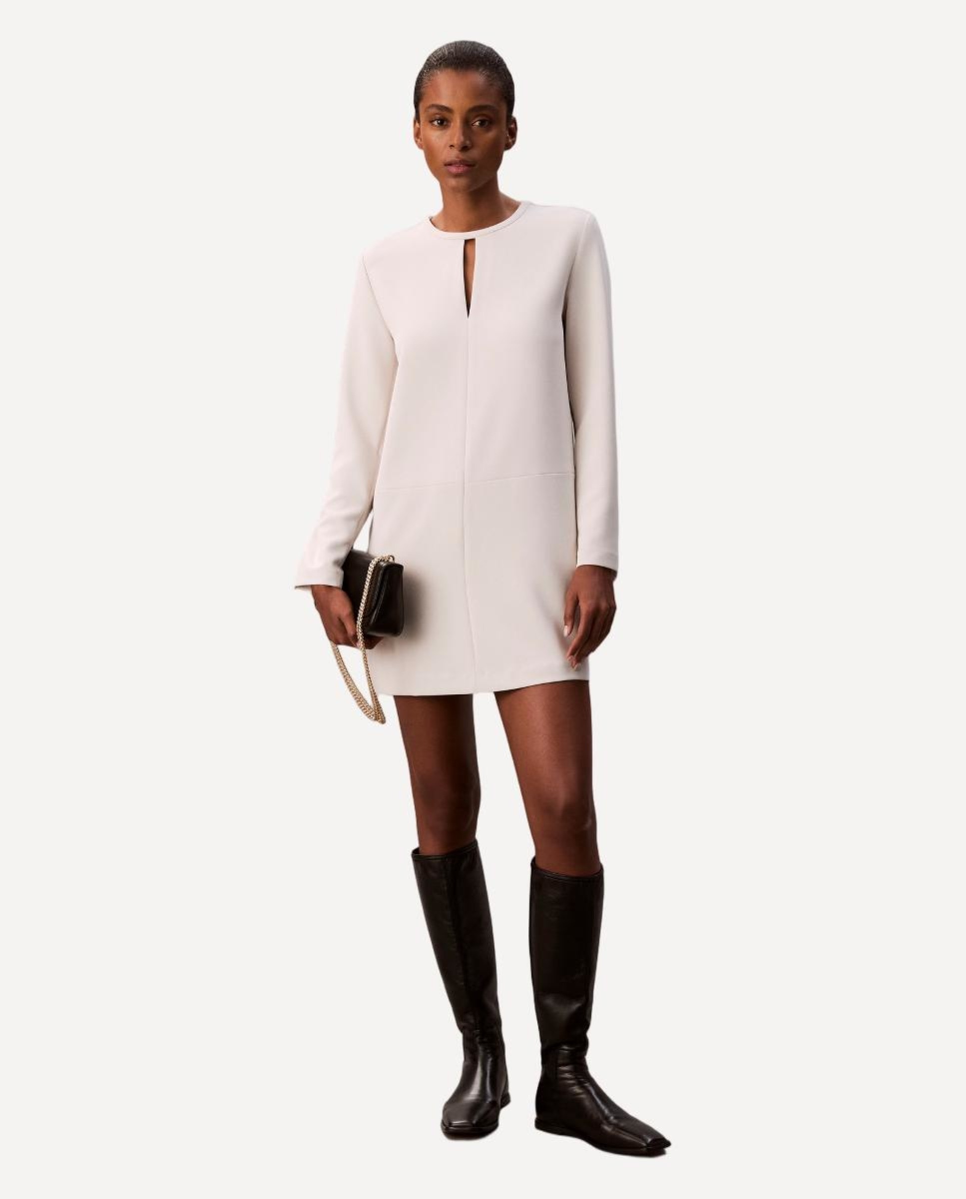 Vestido Curto de Crepe Branco-1