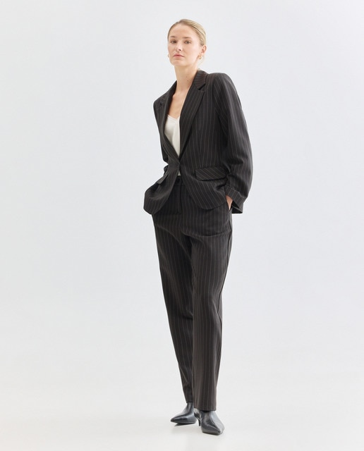 Imagen 0 de Pantalon de mujer liso con rayas