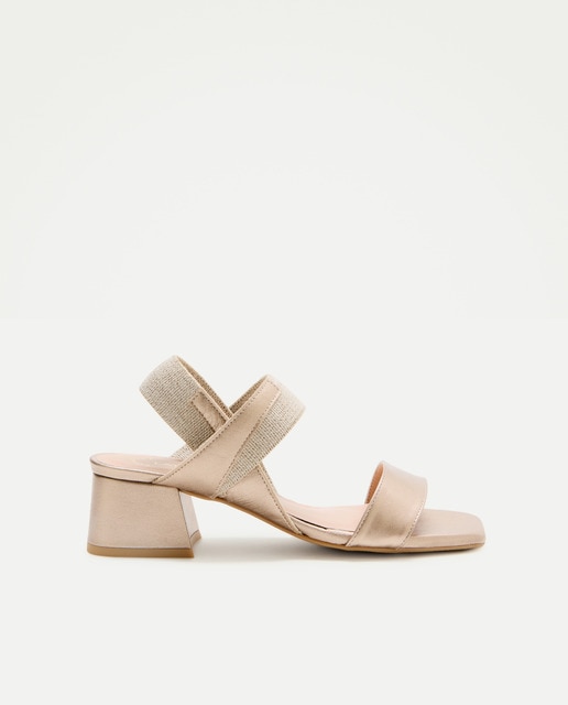 Imagem 0 de Sandálias com Tacão e Elástico