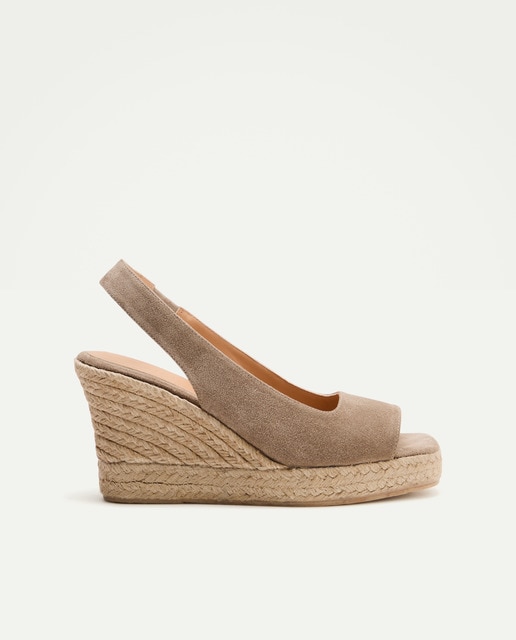 Imagem 0 de Alpercatas de Cunha Tipo Peep Toe em Pele