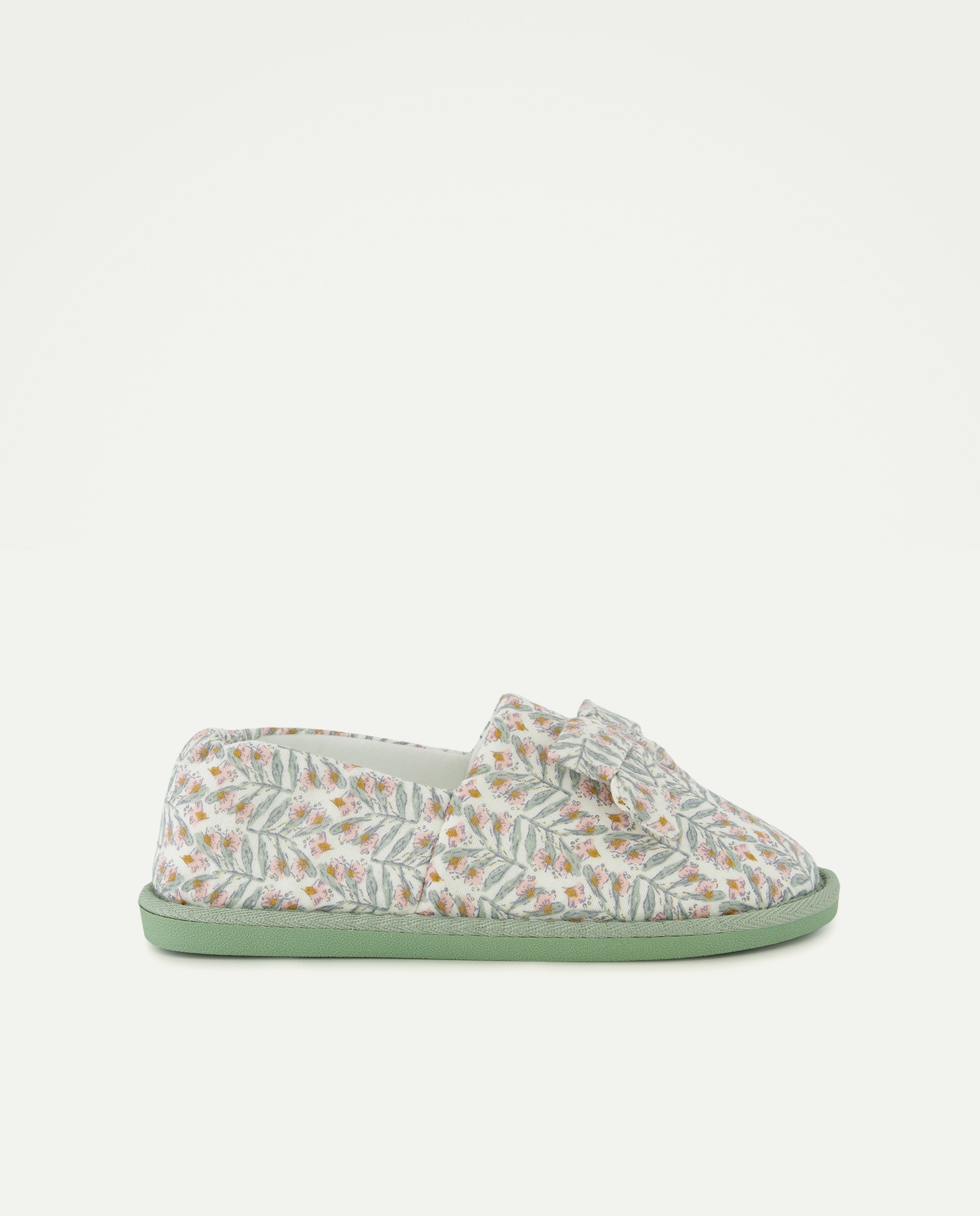 Imagen 0 de Zapatilla de mujer estampada