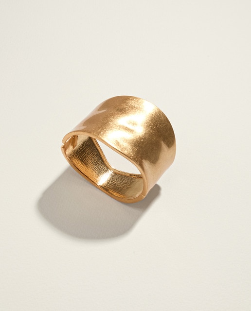 Imagem 0 de Bracelete com Flores