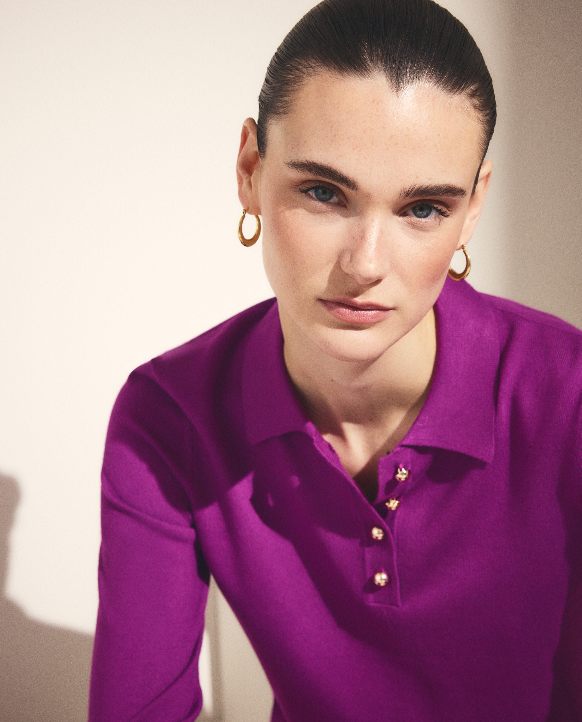 Imagem 0 de Camisola de Malha com Colarinho de Polo e Botões Grandes