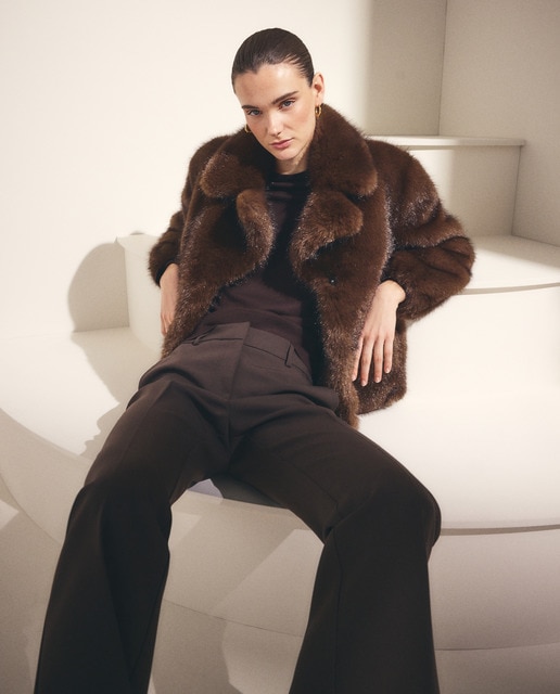 Imagem 0 de Casacão Curto Liso