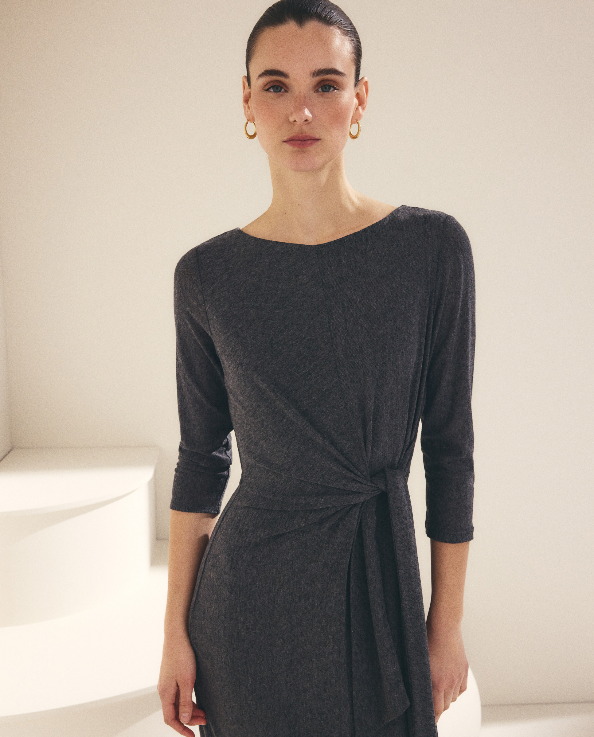 Vestido midi de manga comprida 820 Cinzento Médio-4