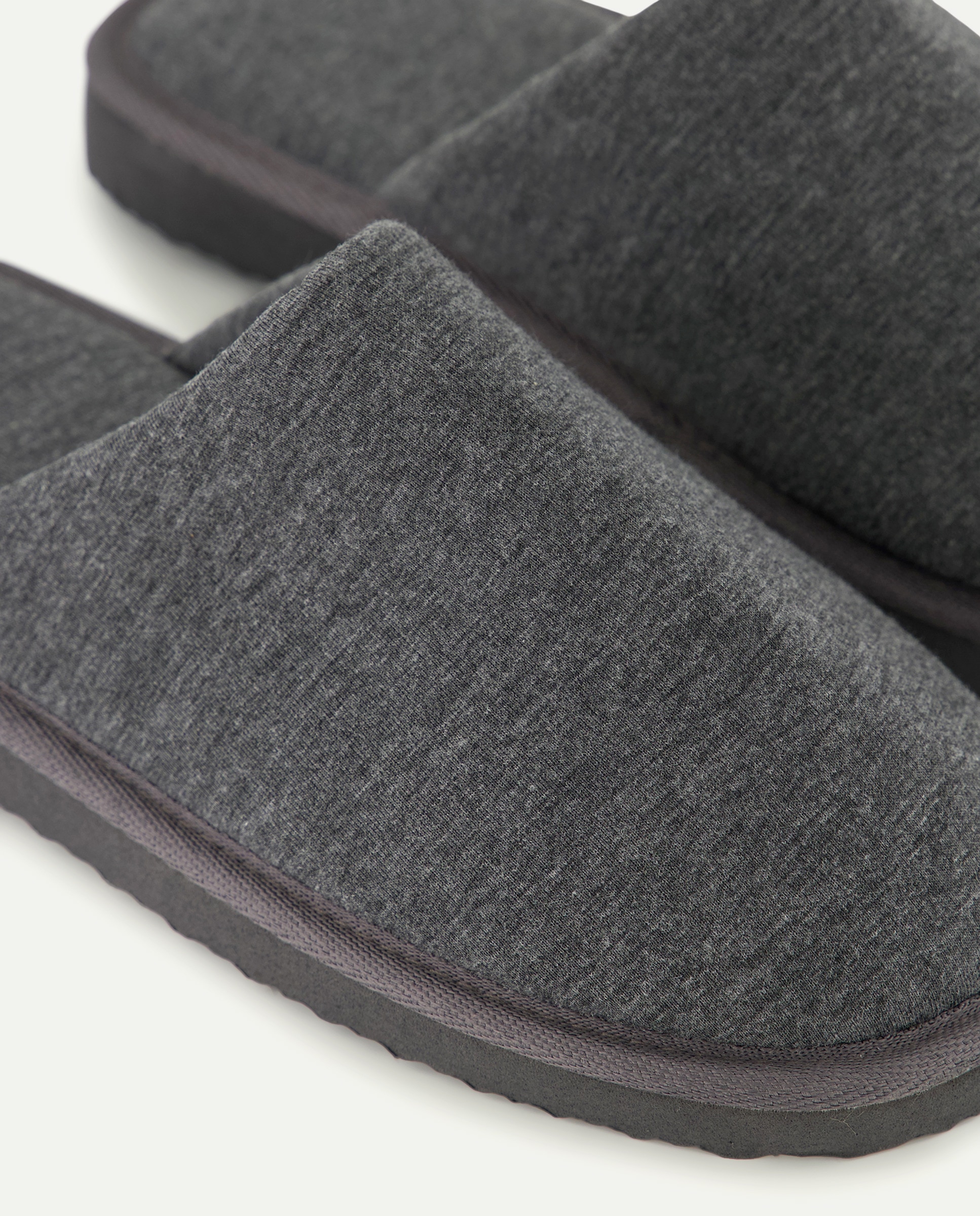 Zapatilla jersey de hombre con piso ligero 820 Gris medio-5
