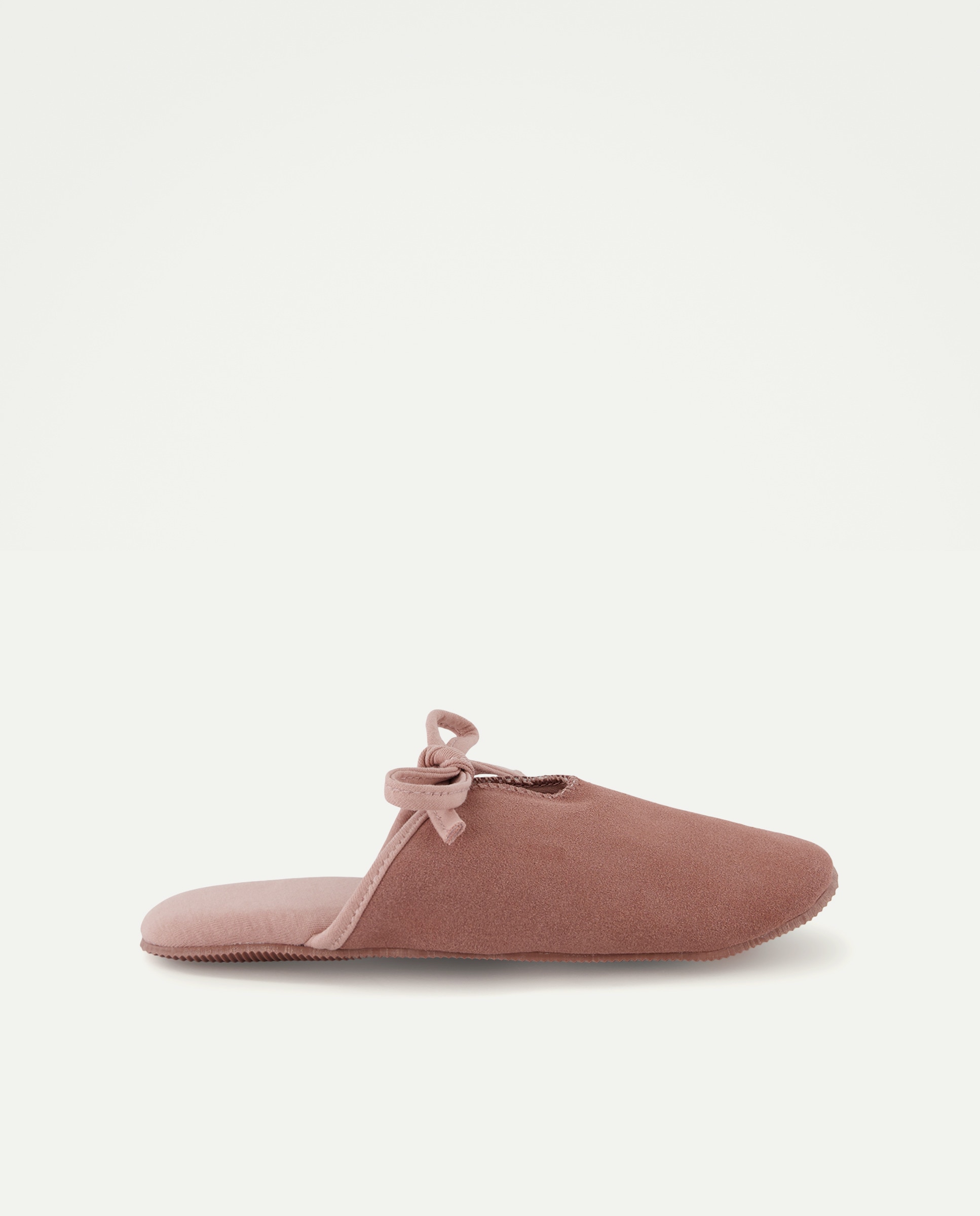 Imagen 0 de Zapatilla de mujer de piel
