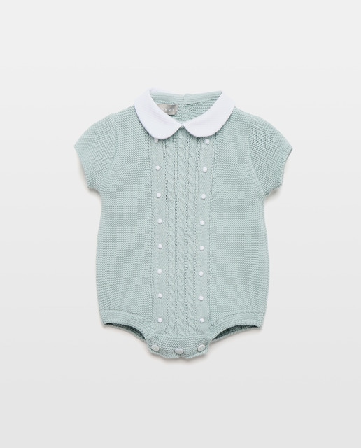 Imagem 0 de Babygrow com Gola de Bebé e Manga Curta de Tricot Fantasia com Malha de Cabo Central