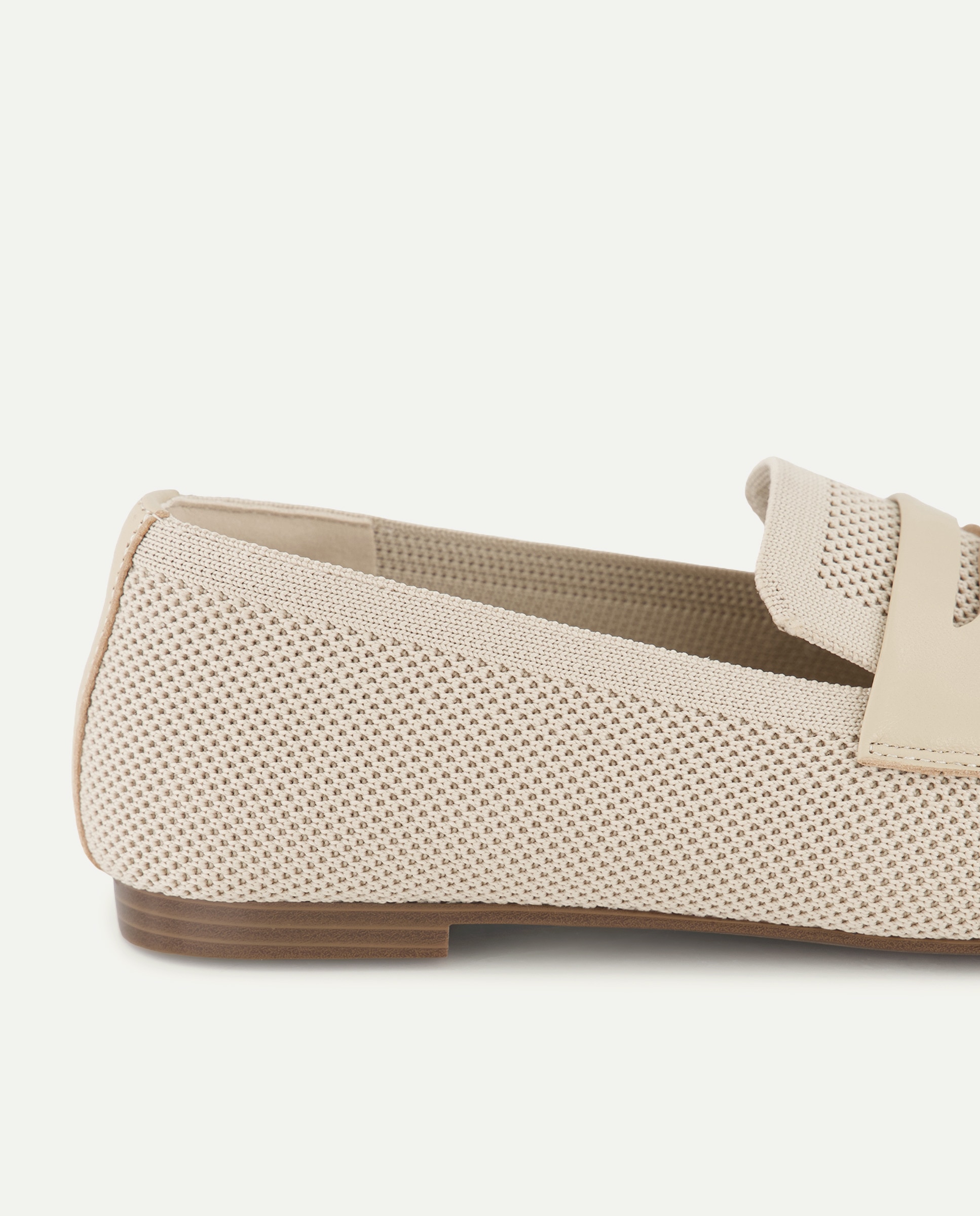 Sapatos Rasos Tipo Mocassins Bege-5