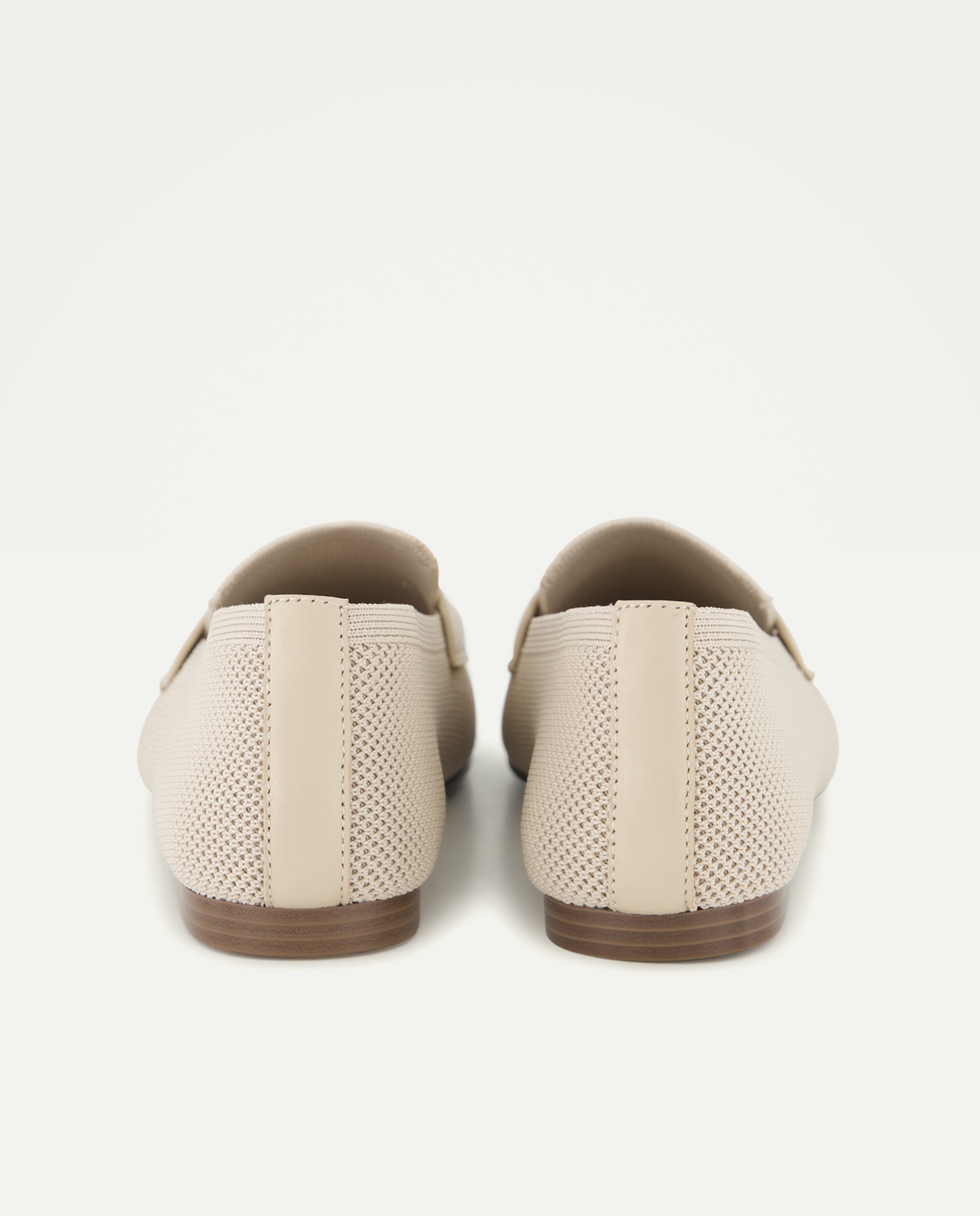 Sapatos Rasos Tipo Mocassins Bege-3