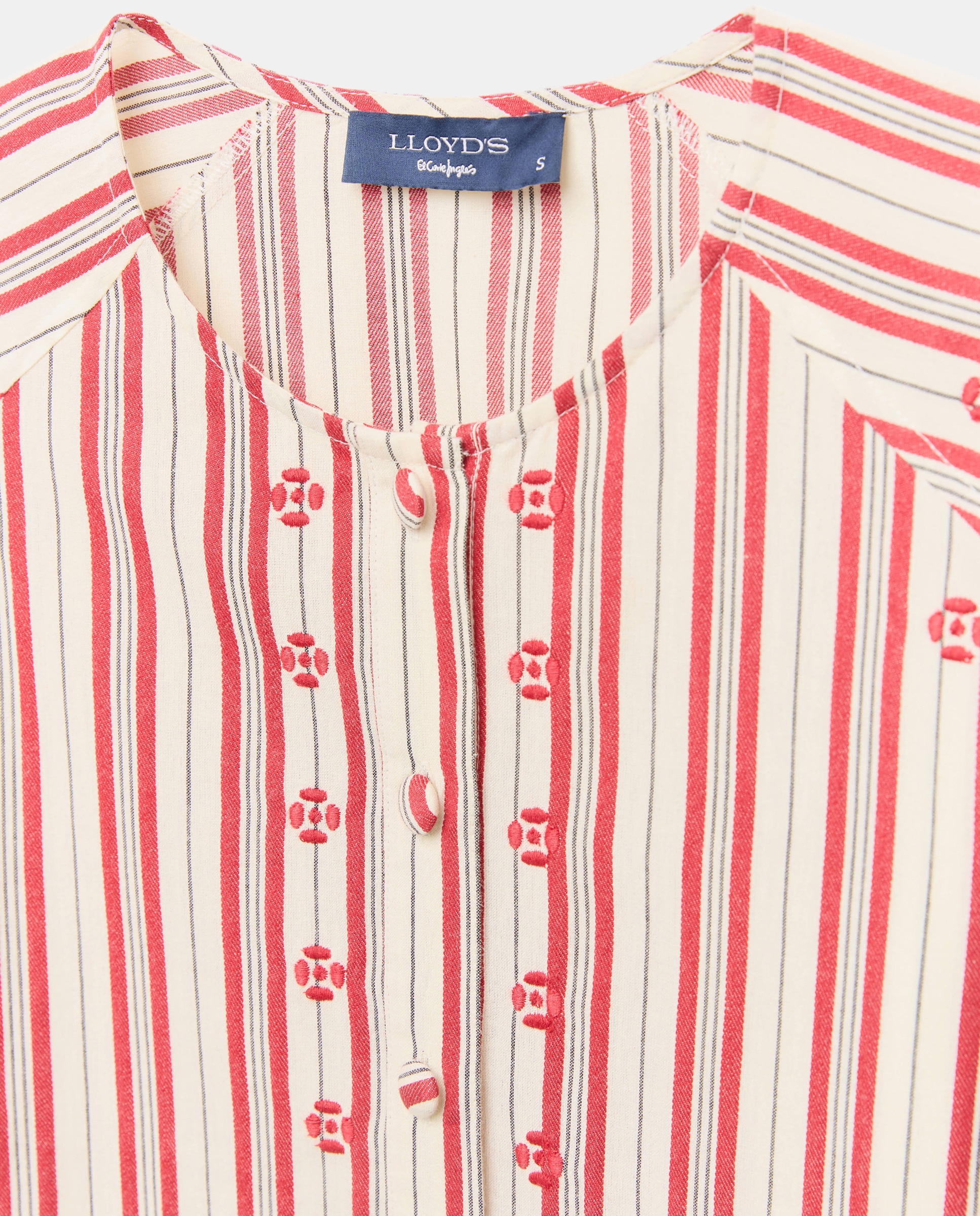 Blusa Romântica com Manga 3/4 e Fantasia de Risca Vermelho-5