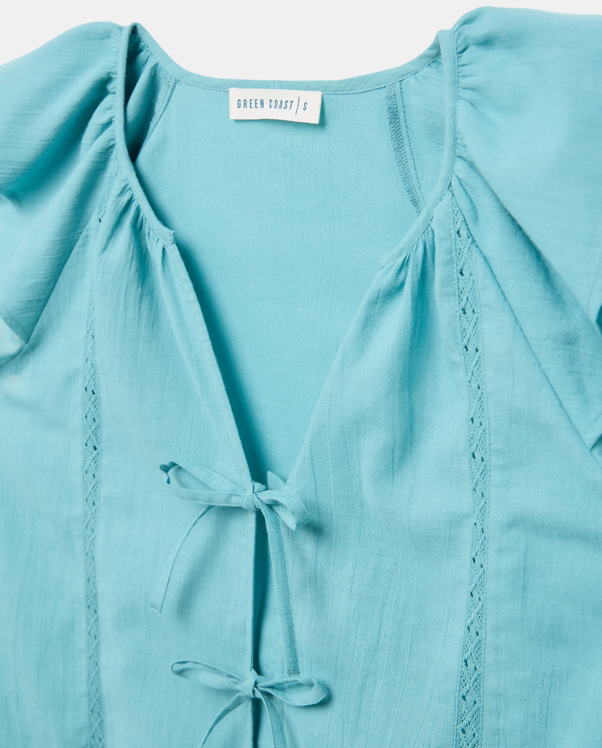 Blusa com Folhos Verde Pato-5