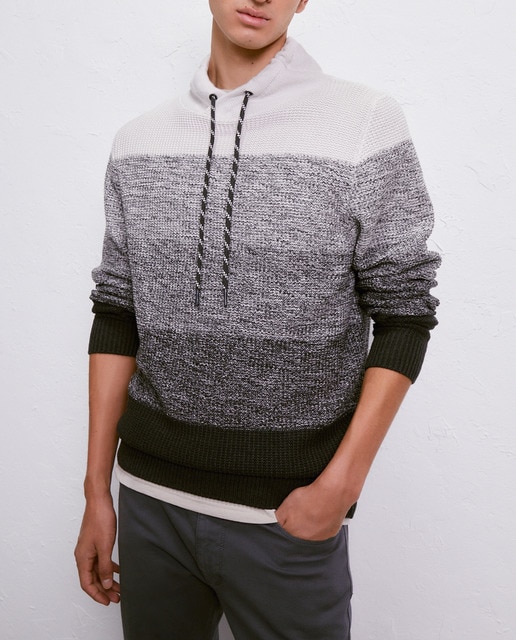 Imagen 0 de Jersey cuello buzo de hombre