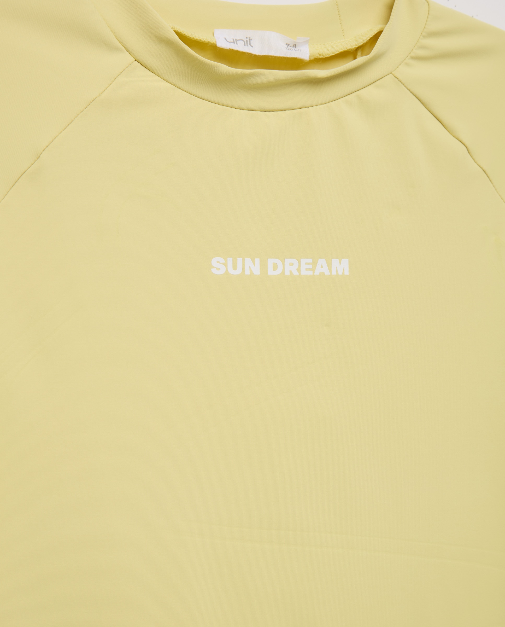 Camiseta baño de niño upf 50+ Pistacho-3