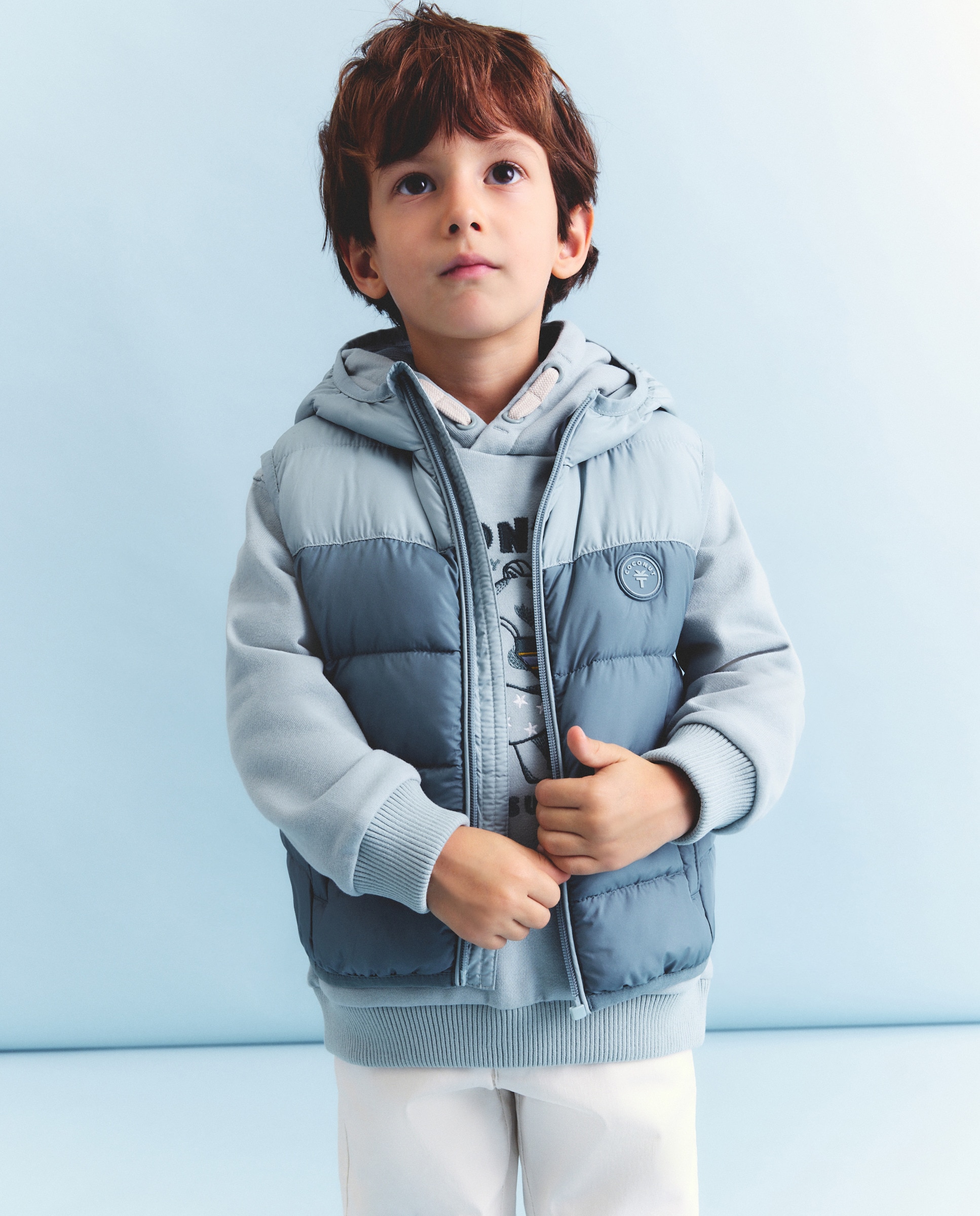 Imagem 0 de Casaco com Capuz Ligeiro Bicolor