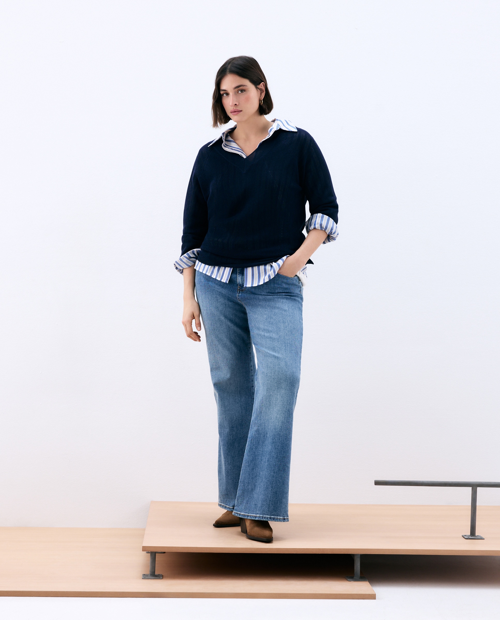 Camisola de Malha com Decote em Bico e Estrutura 430 Azul Escuro-2