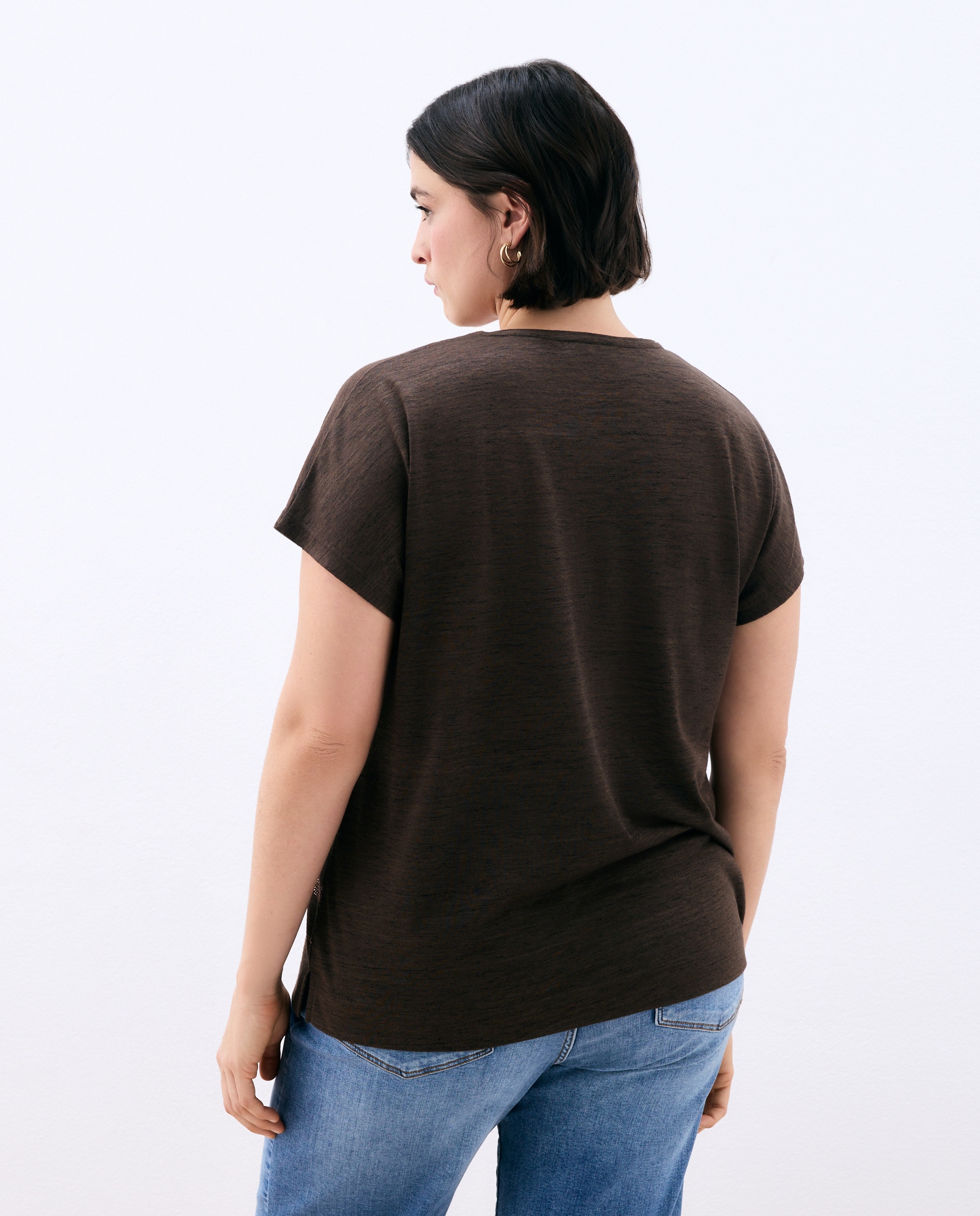 T-shirt com Decote Redondo e Strass 520 Caqui-3