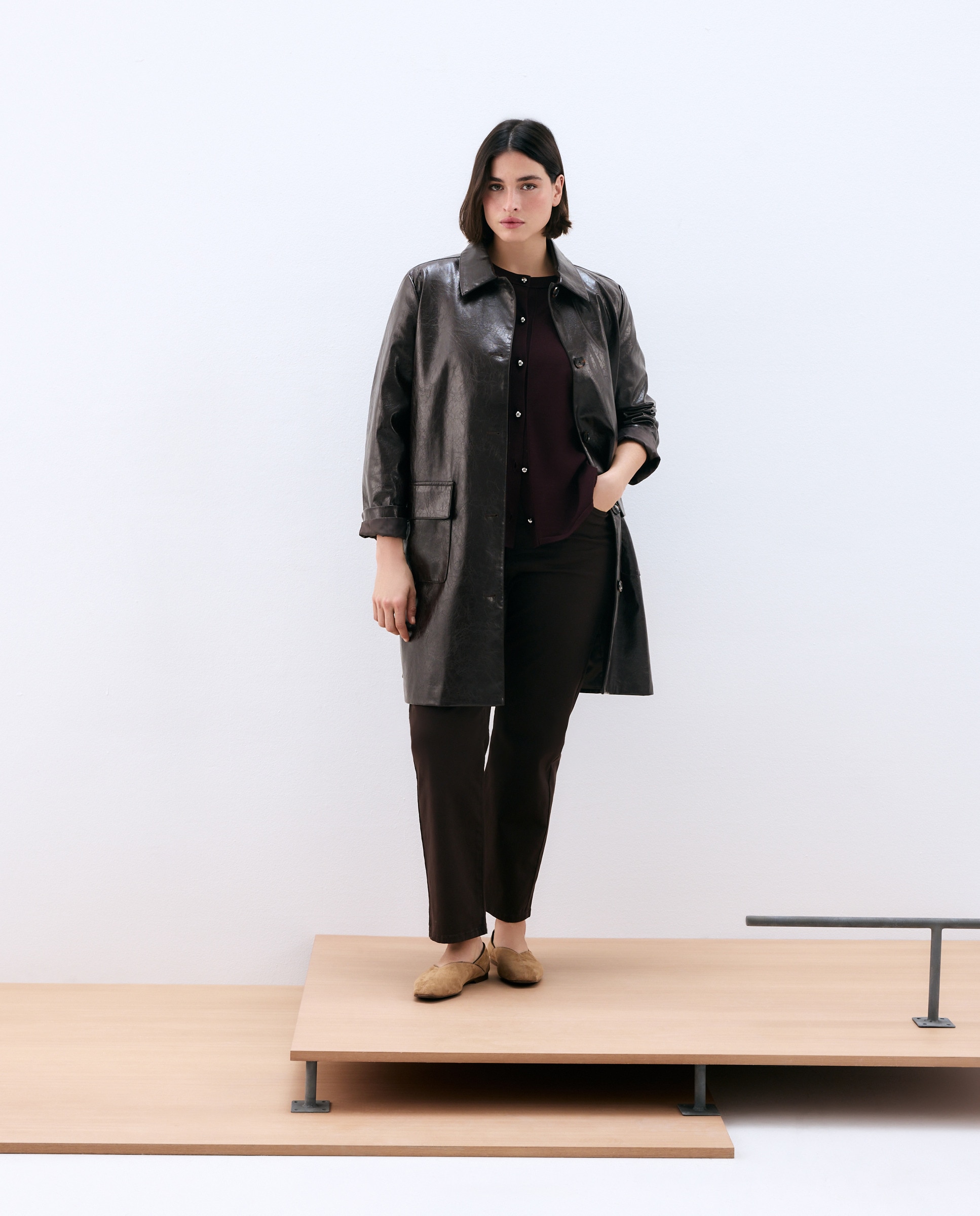 Casaco Comprido com Efeito de Pele Bordeaux-5