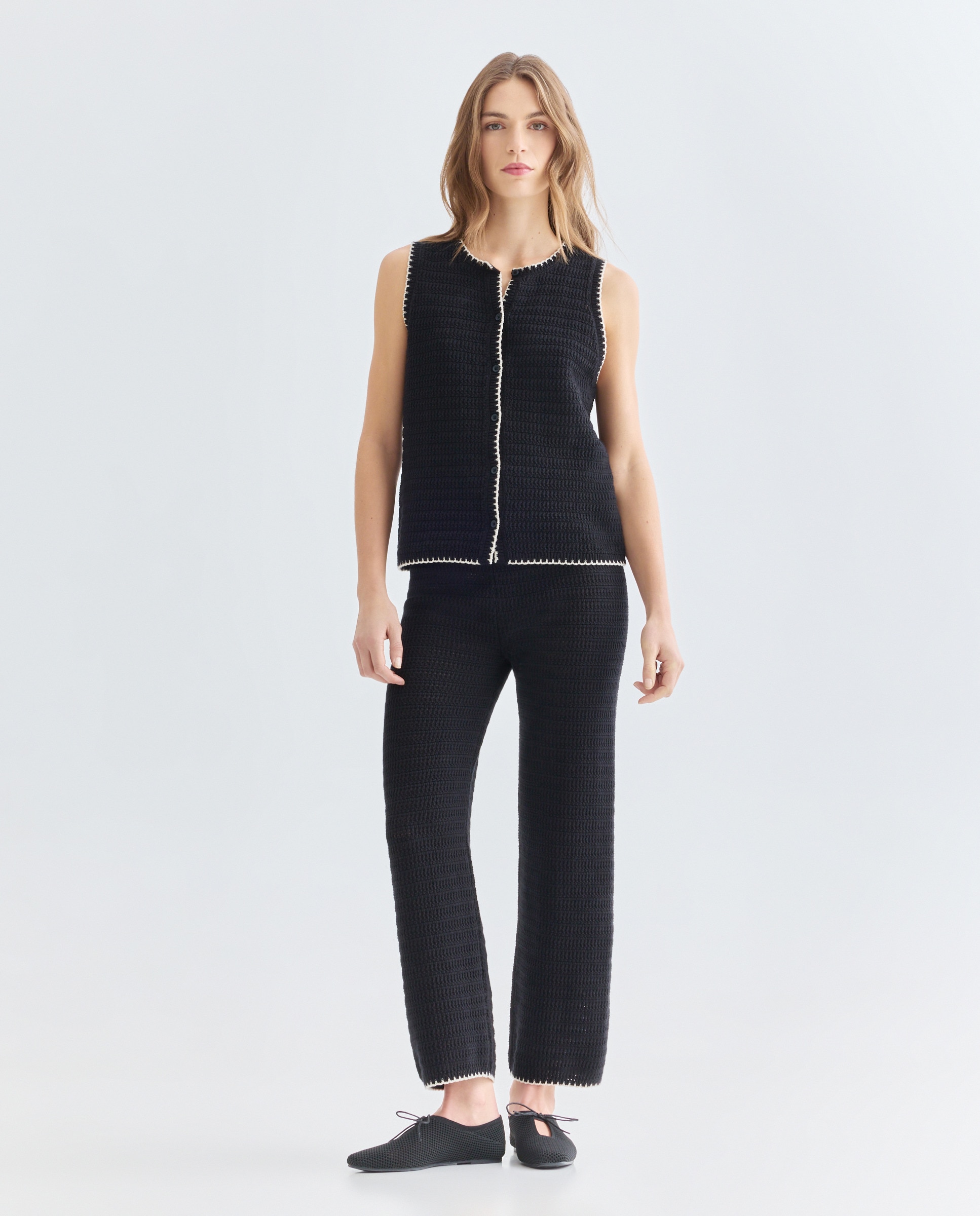 Top de mujer de algodón con contrastes Negro-2
