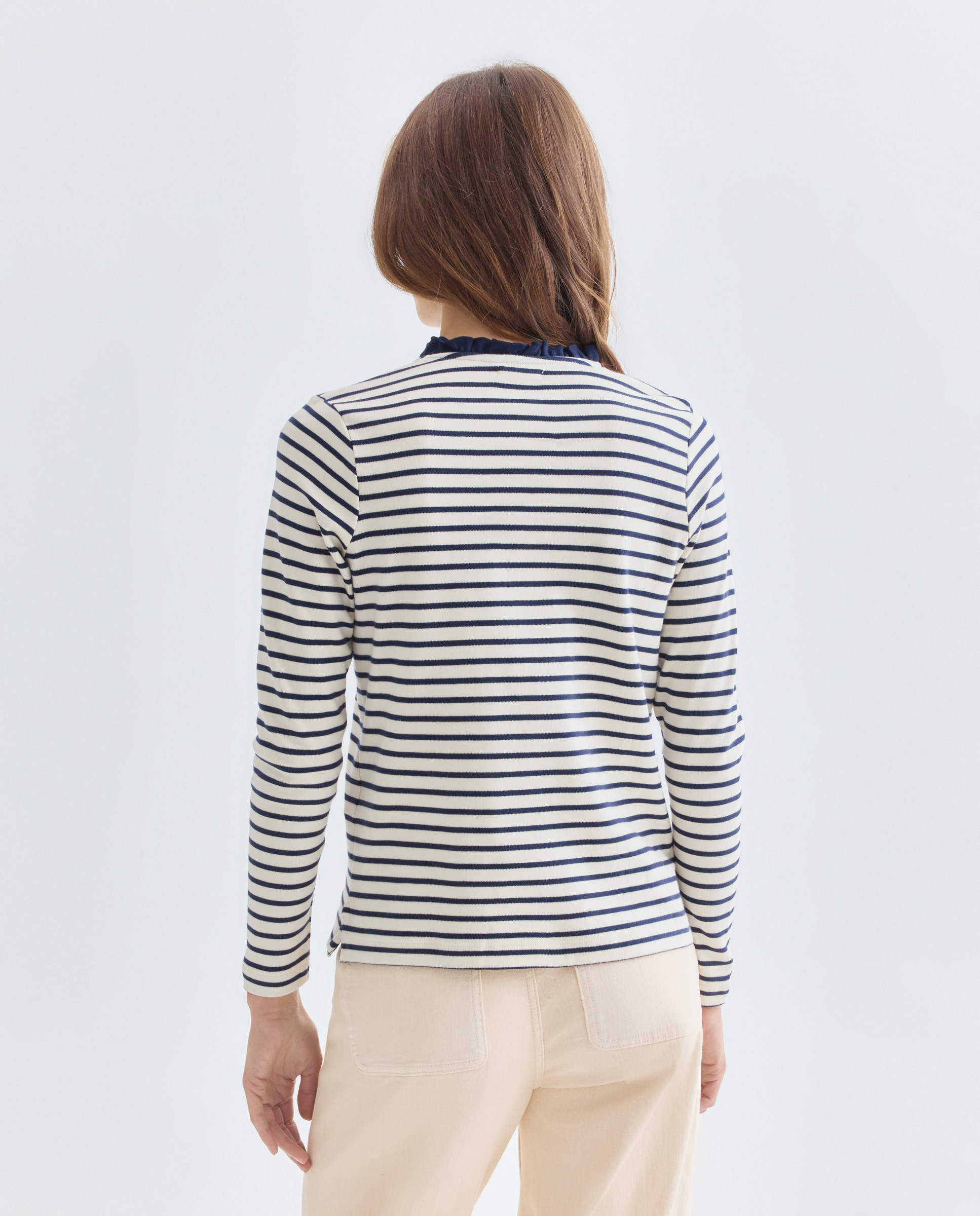 Camiseta de mujer cuello caja con volantes Azul-3