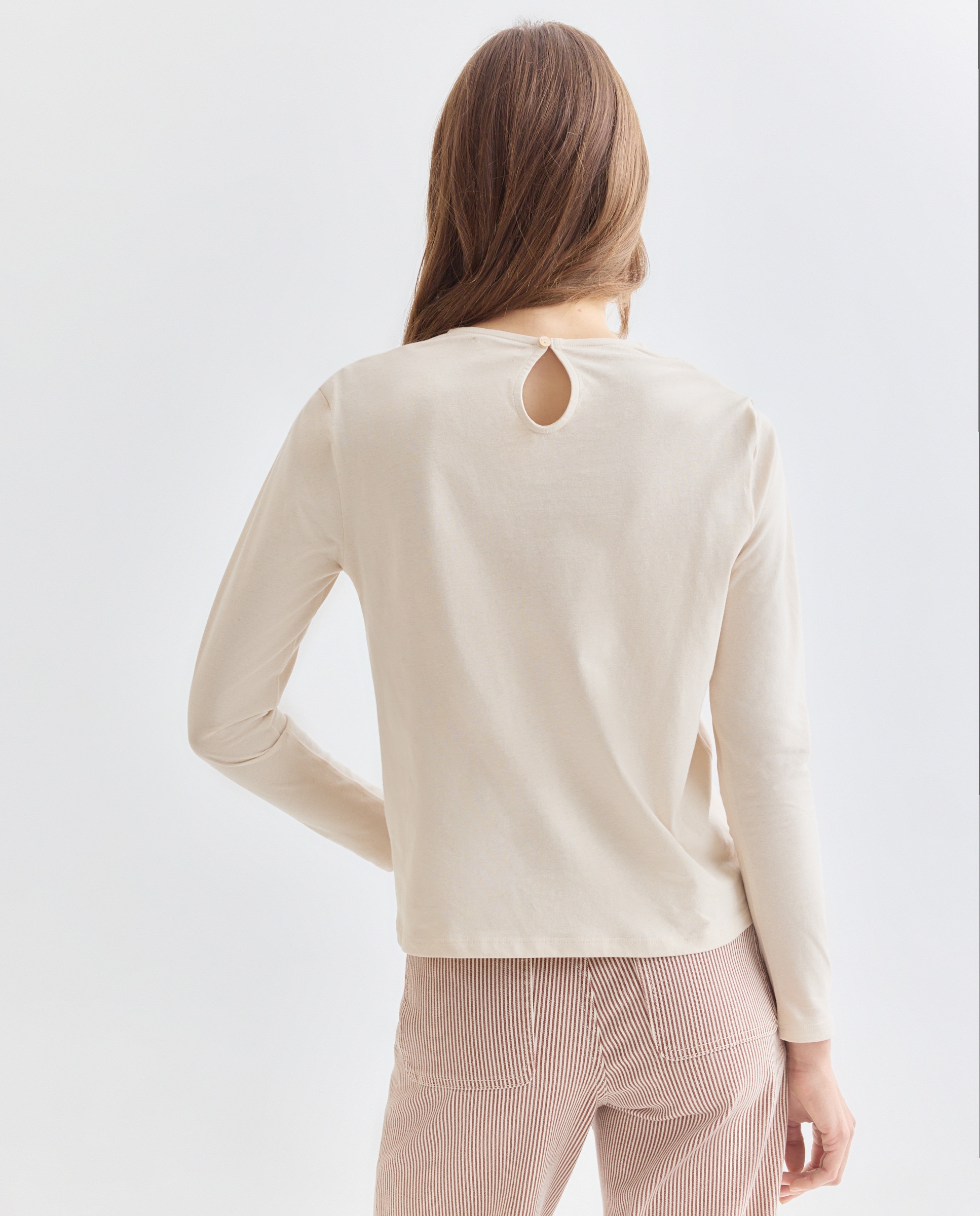 Camiseta de mujer cuello caja con fruncido Beige-3
