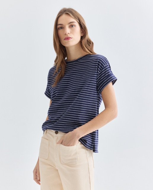 Imagen 0 de Camiseta básica de mujer cuello caja de rayas