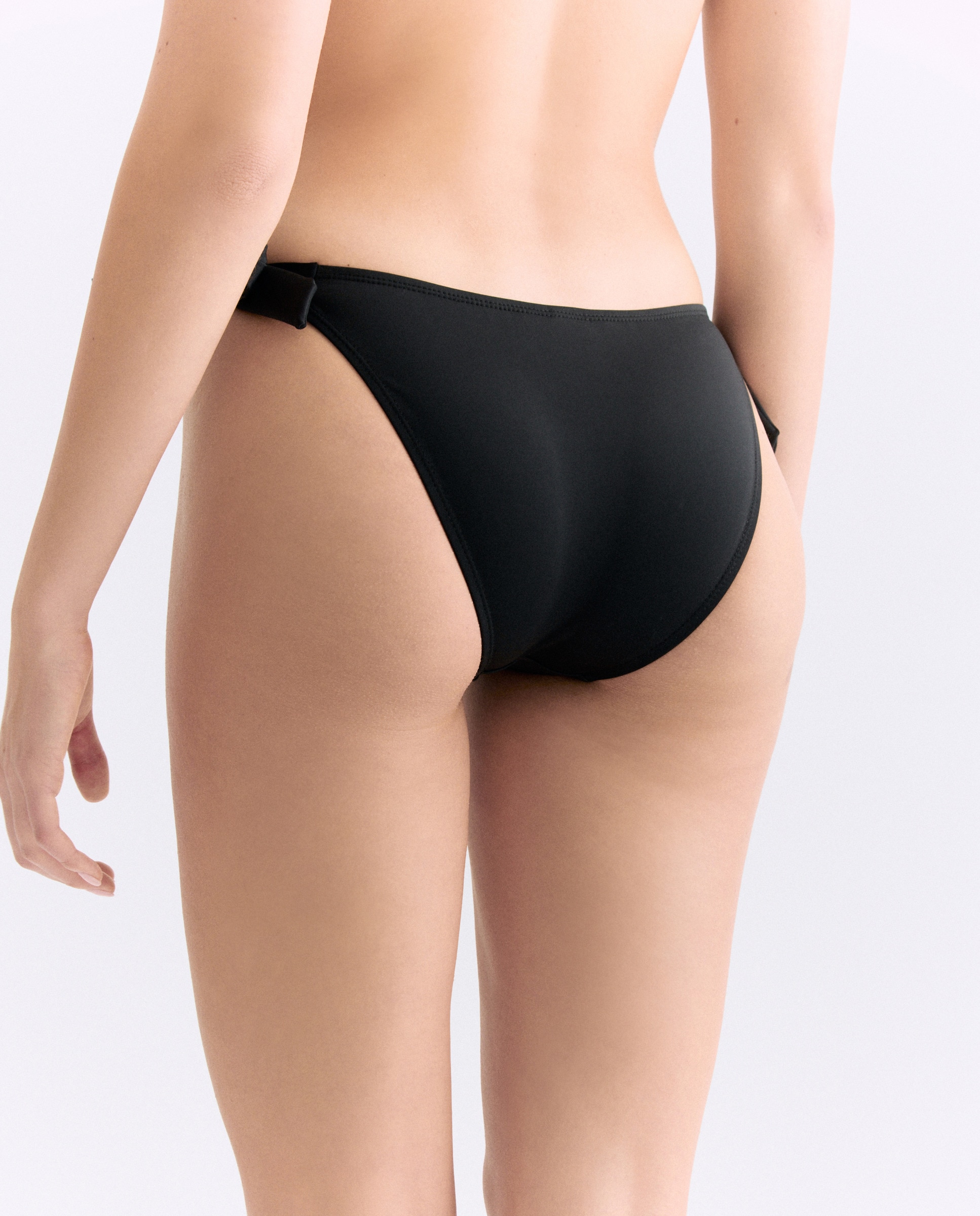 Braga bikini baño lazos Negro-3