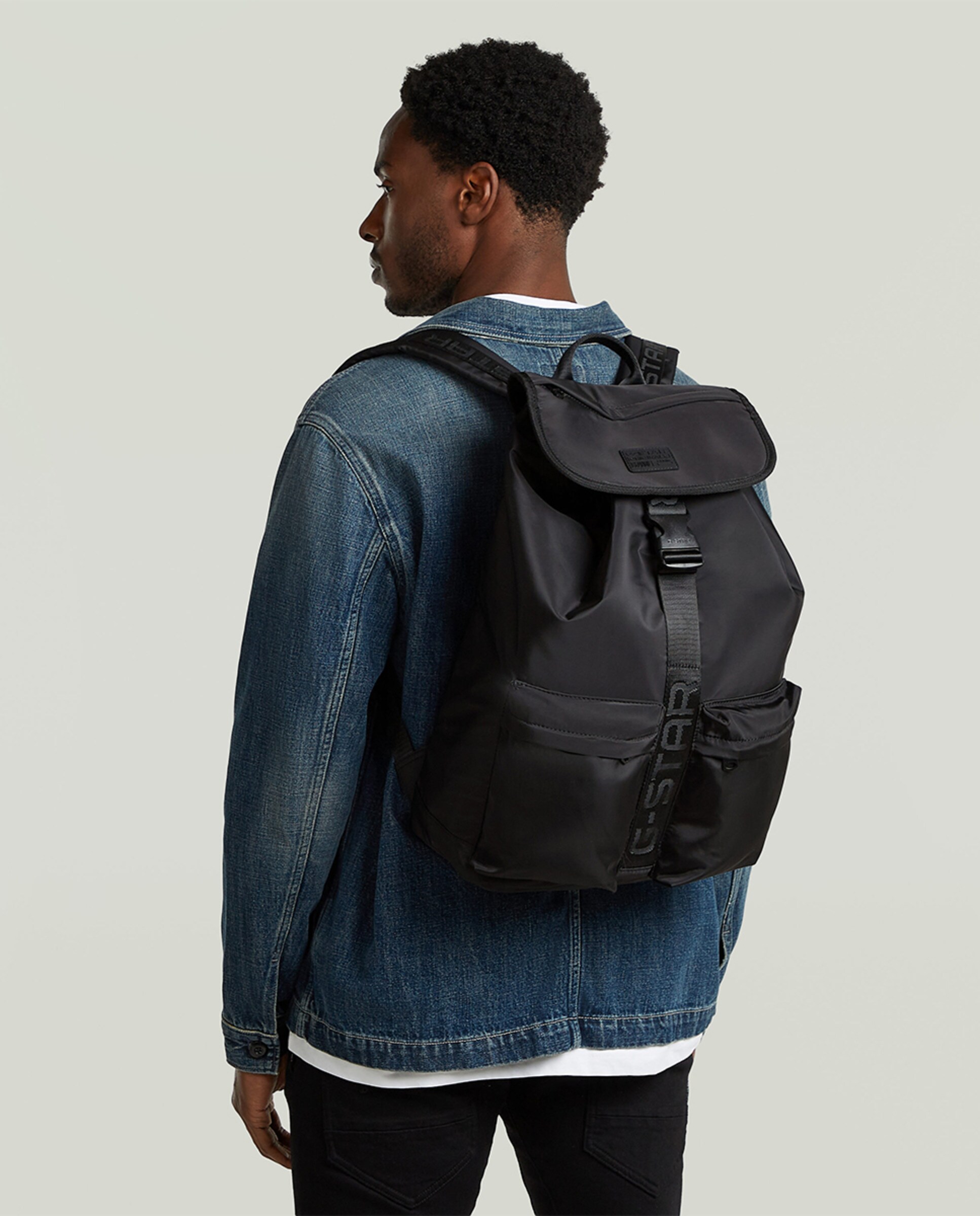 Mochila com Fecho Seguro e Fácio Acesso Preto-4