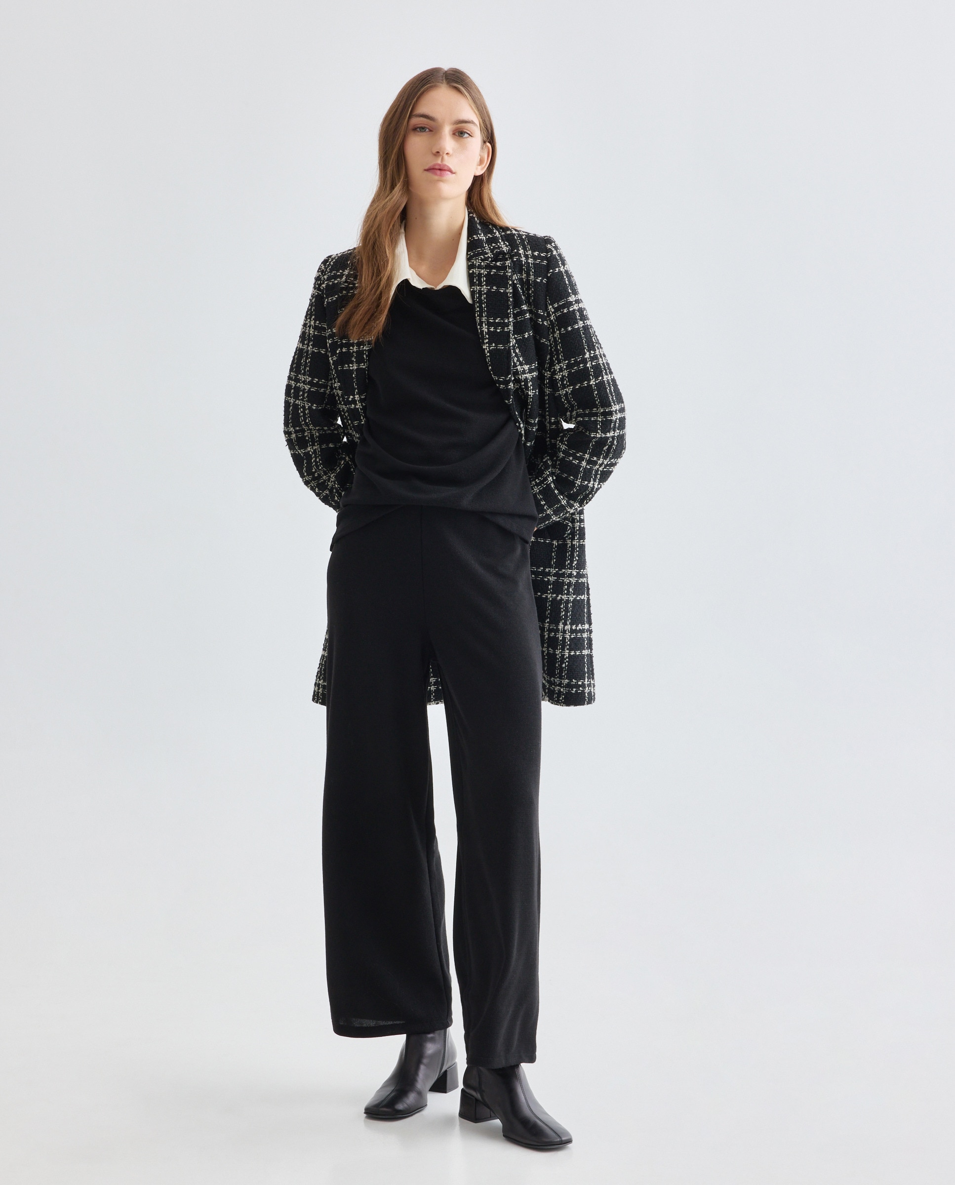 Calças lisas de mulher Preto-1