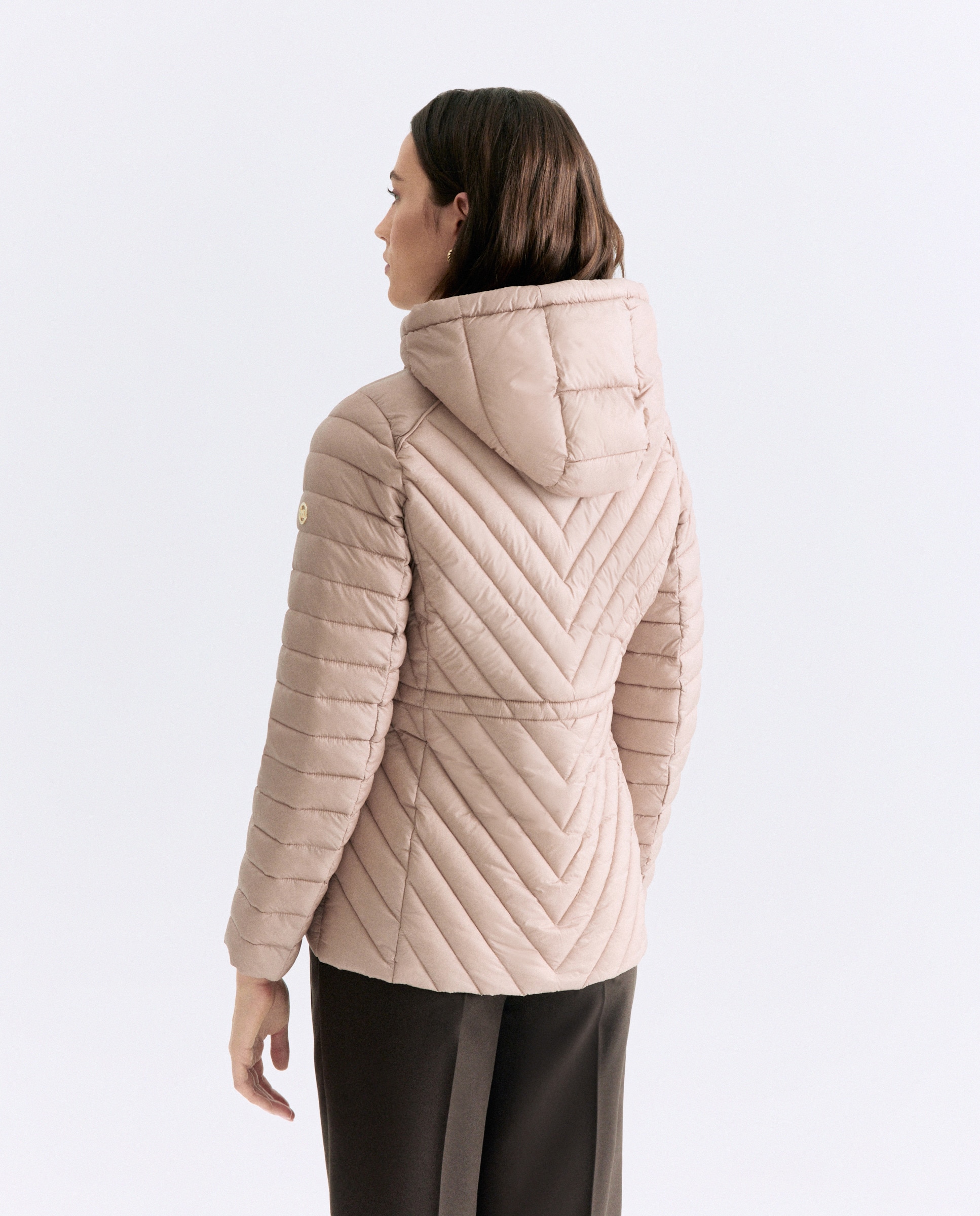 Blusão acolchoado curto de mulher com capuz Ouro-3