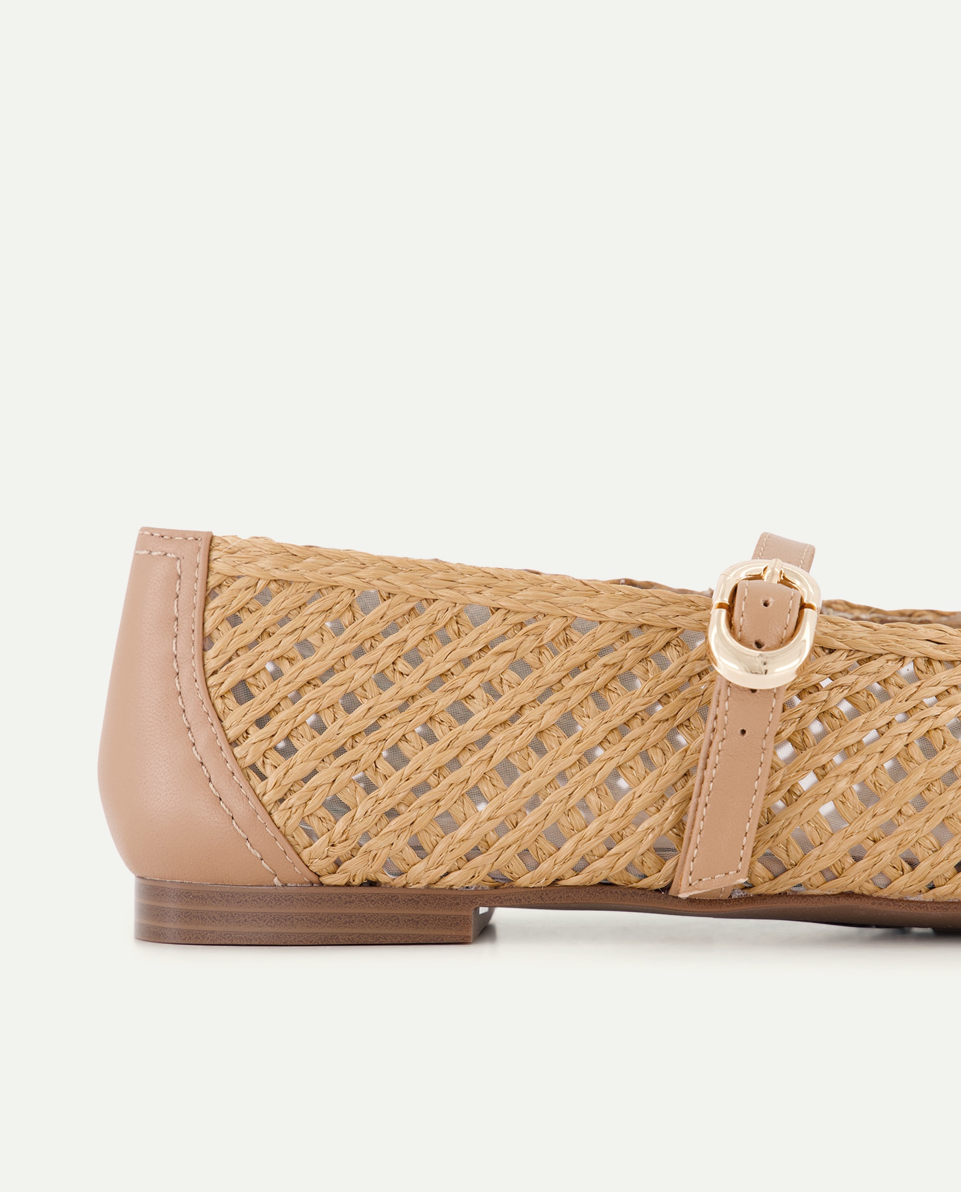 Sapatos Rasos com Pulseira de Ráfia 730 Camel-5