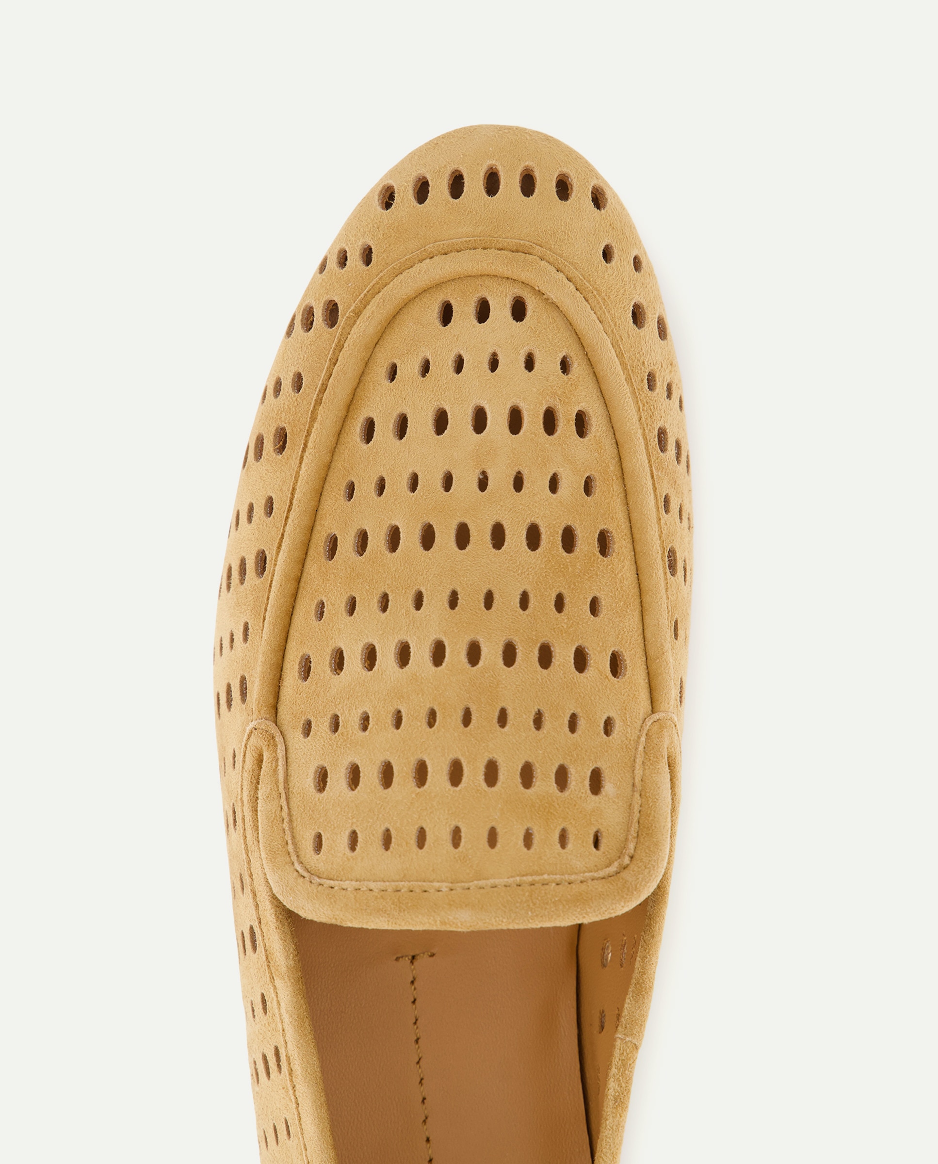 Sapatos Rasos com Perfurados 730 Camel-4