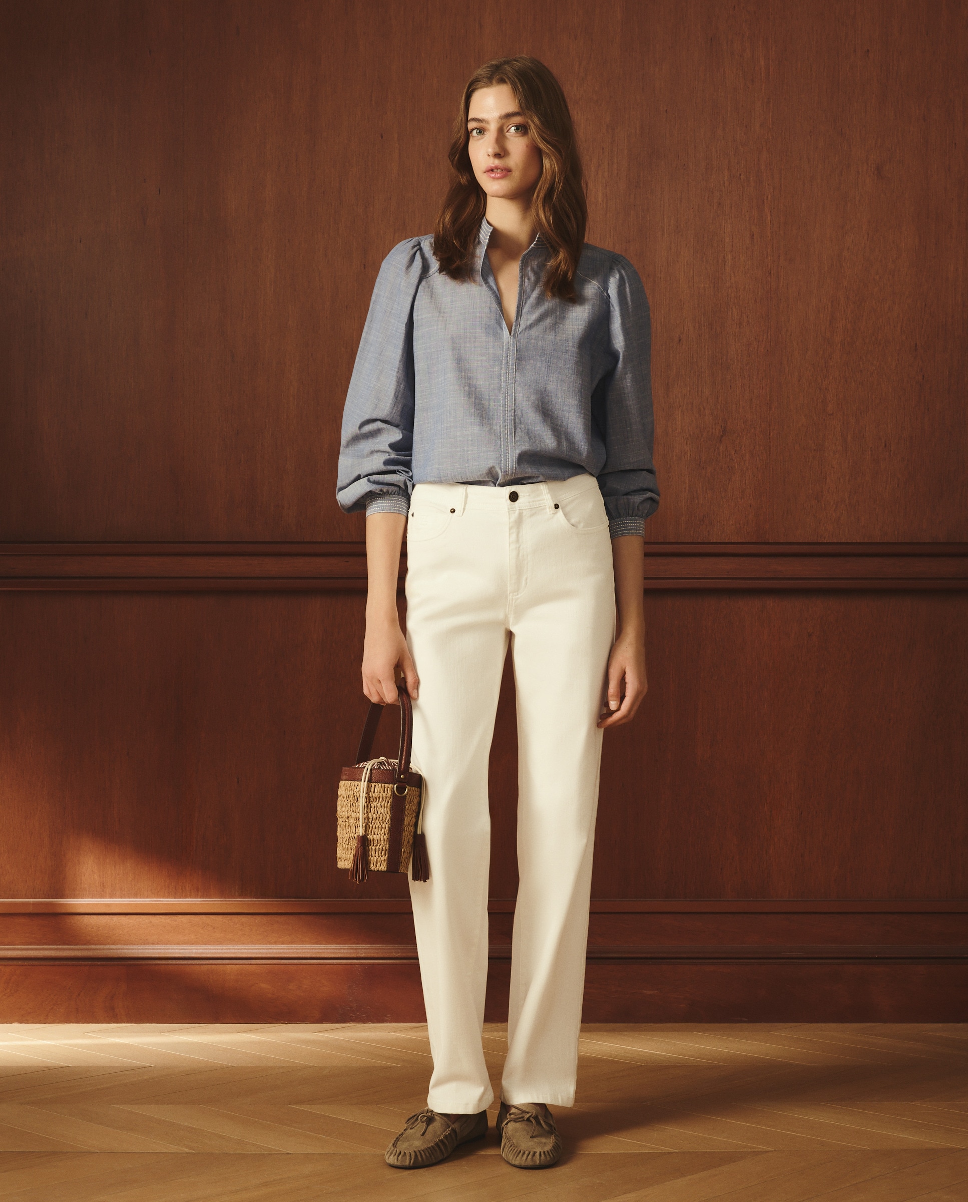 Blusa de mulher com manga comprida e gola à padre Azul pálido-2