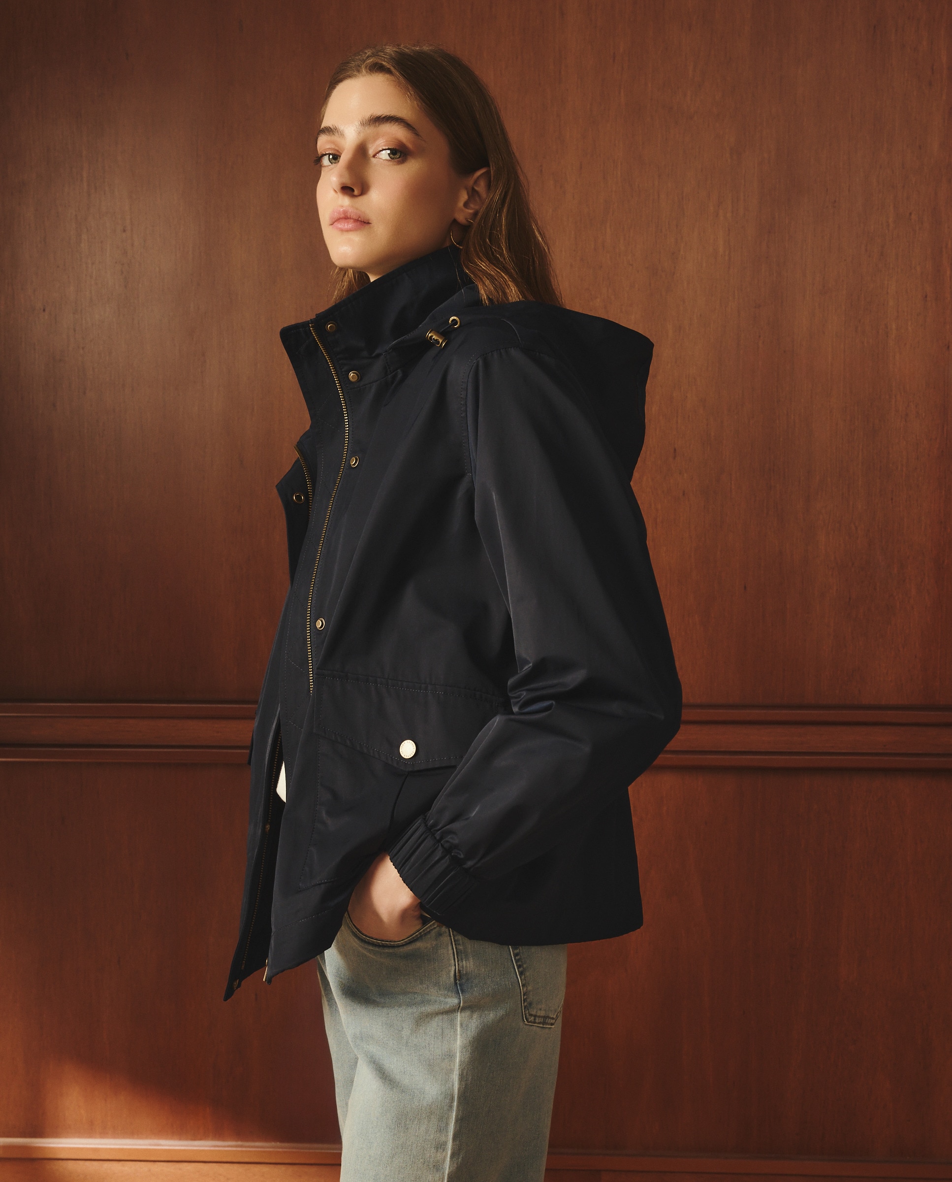 Parka Lisa Ligeira Curta com Capuz Azul-marinho-2