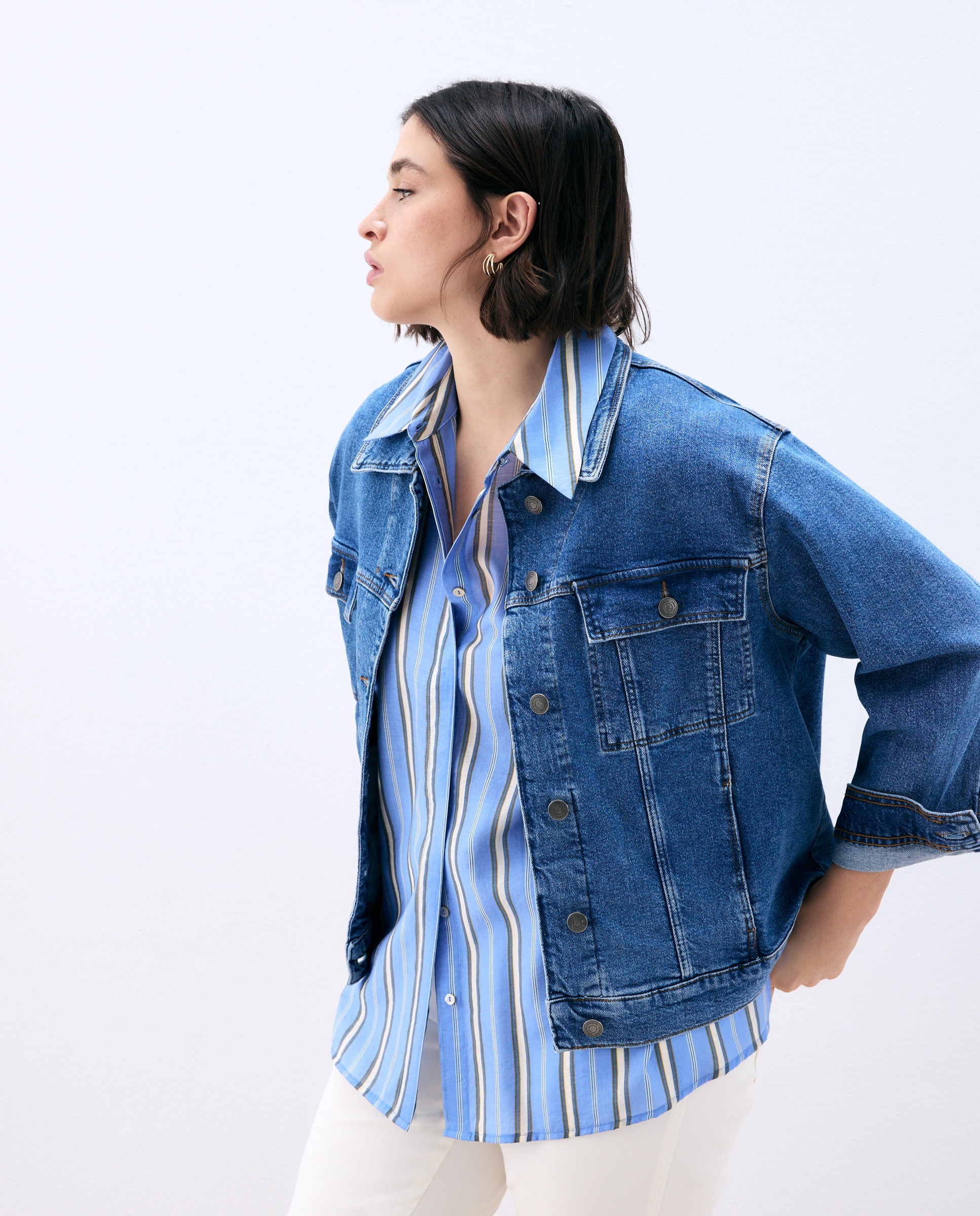 Imagem 0 de Blusão de ganga básico de mulher