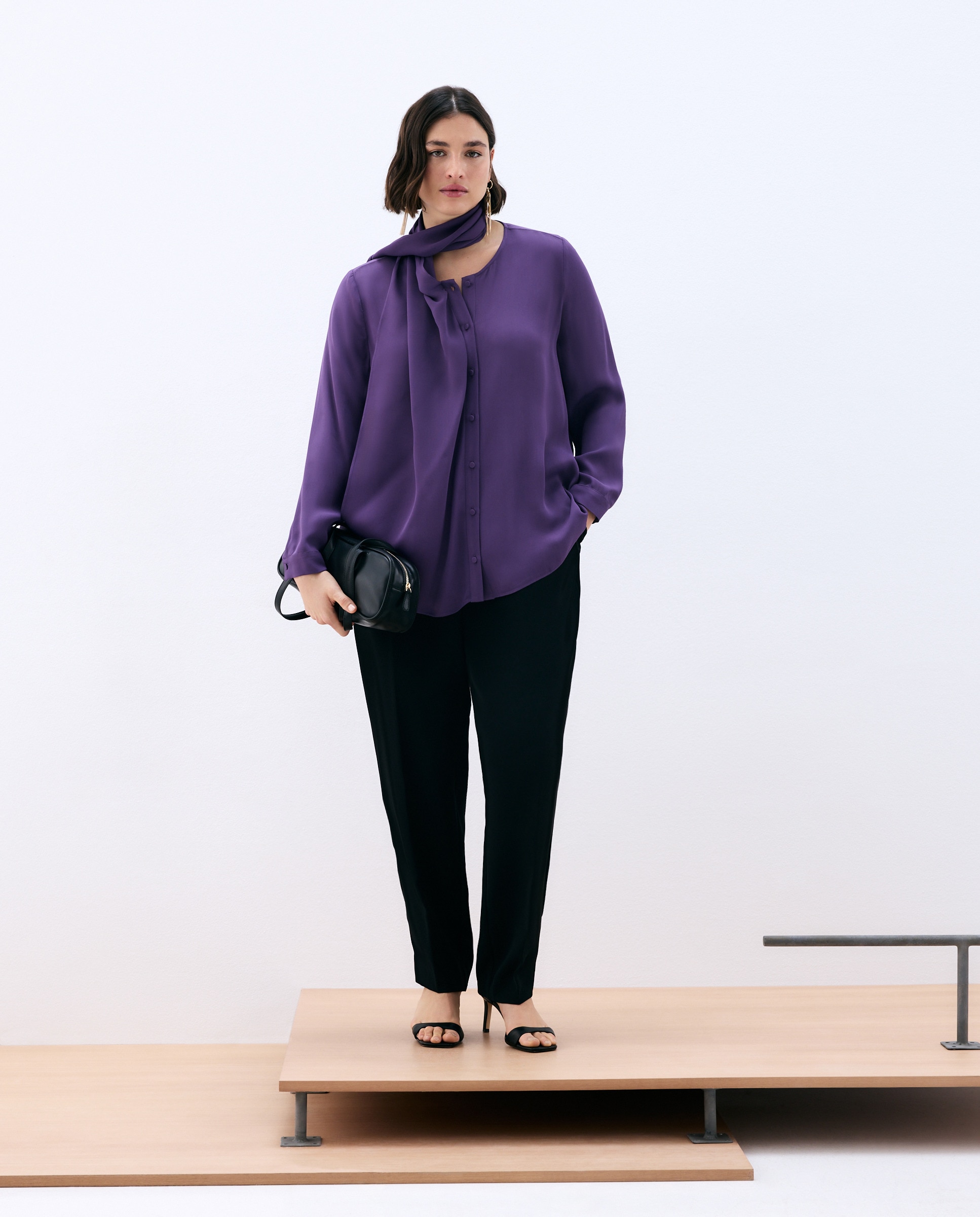 Imagem 0 de Camisa de Manga Comprida com Folho à Frente