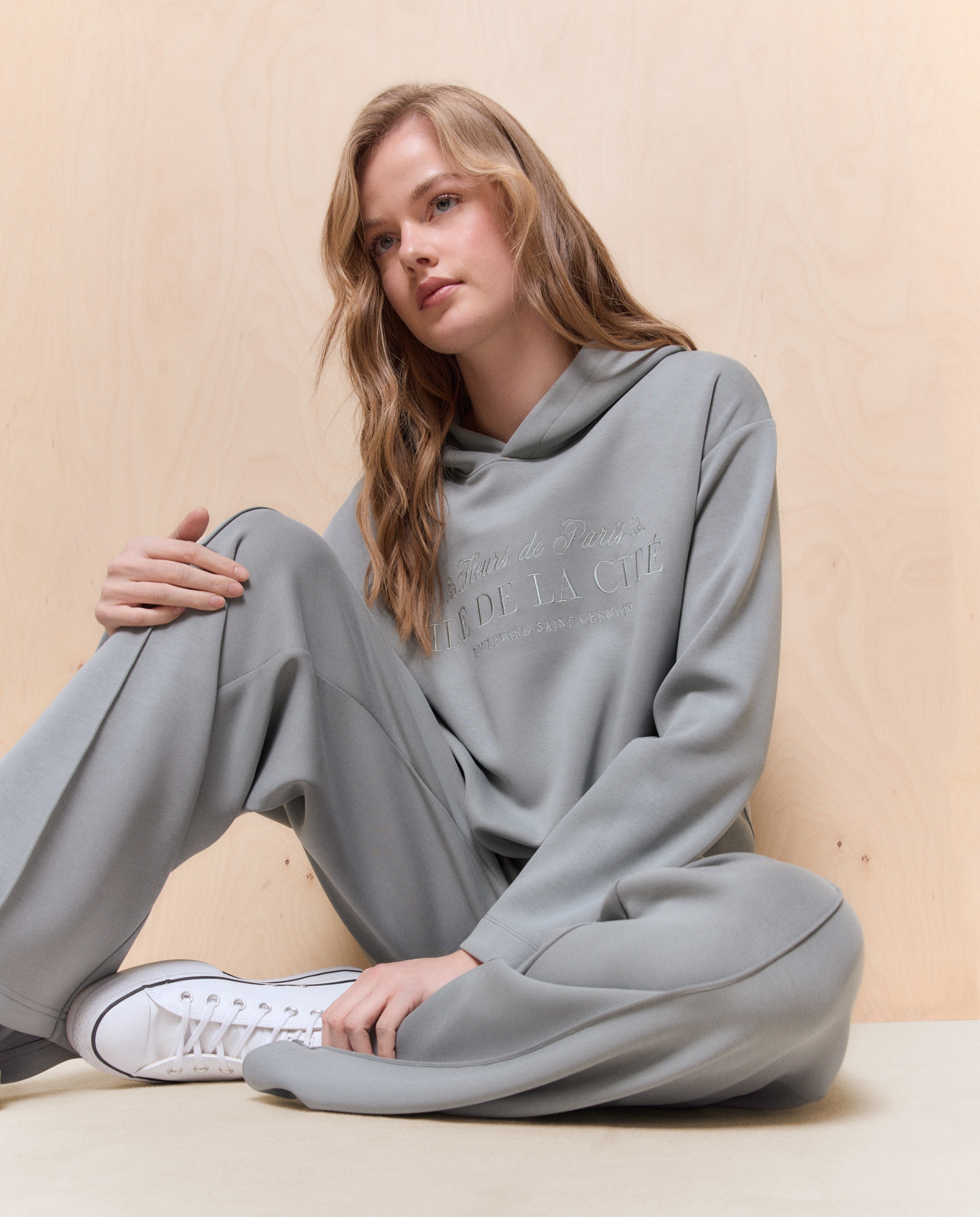 Sweatshirt de mulher com capuz Sabão-2