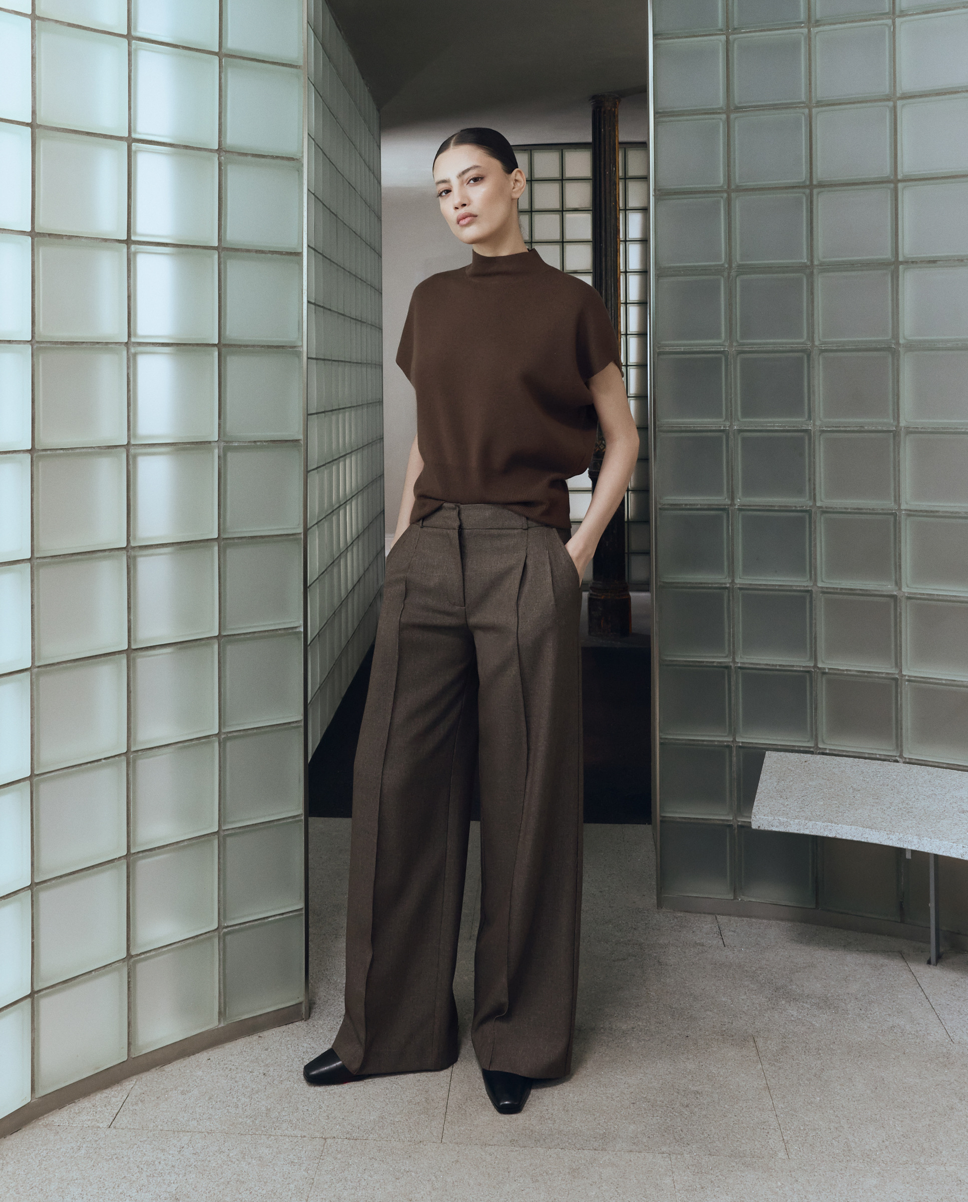 Imagem 0 de Camisola de Malha Tipo Top com Gola Alta