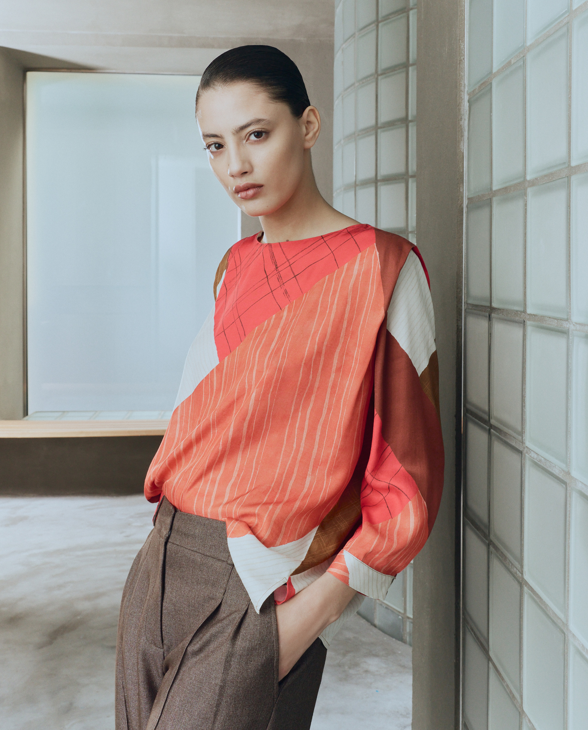 Top com Decote Redondo e Animal Print de Serpente Vermelho-2