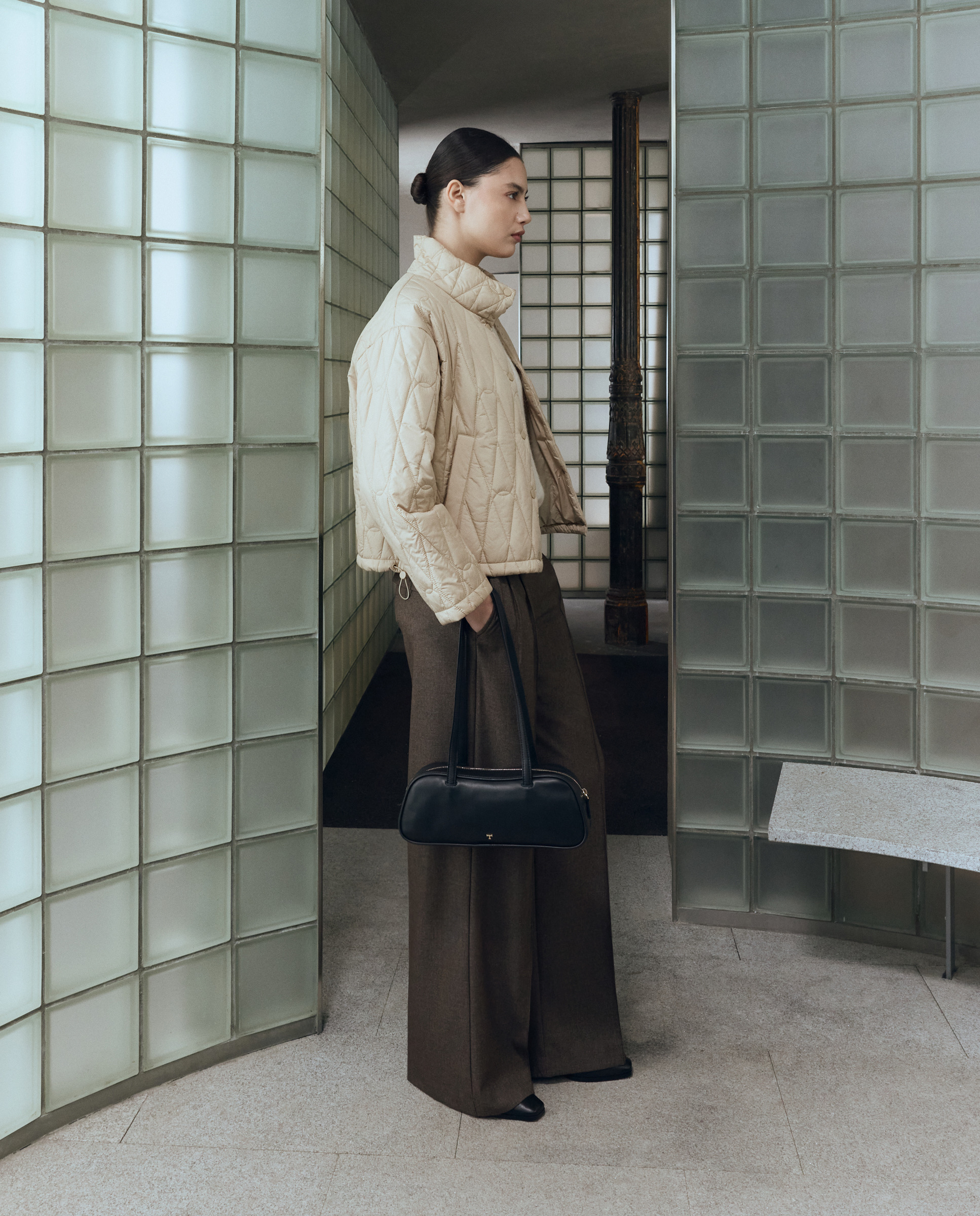 Casacão Acolchoado Ligeiro Curto 120 Cru-1