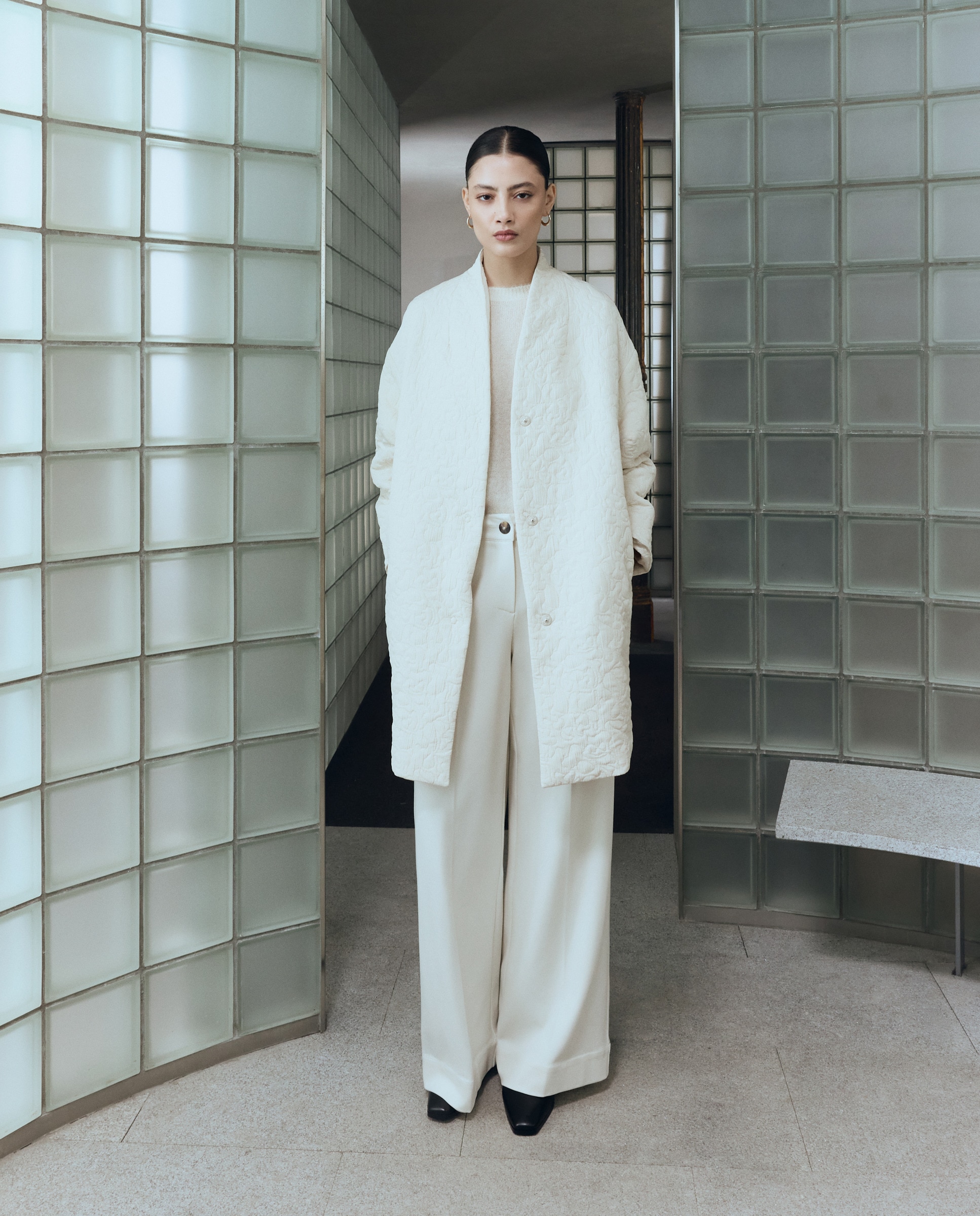 Casacão Acolchoado Ligeiro e Comprido 120 Cru-1