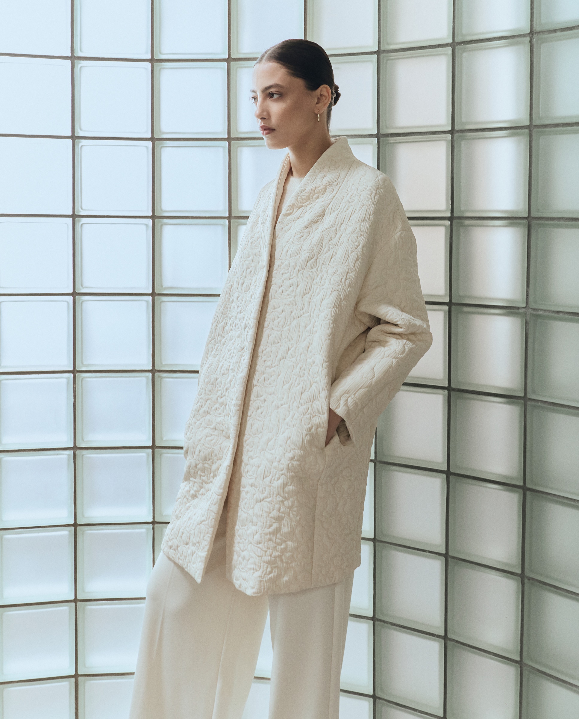 Casacão Acolchoado Ligeiro e Comprido 120 Cru-2