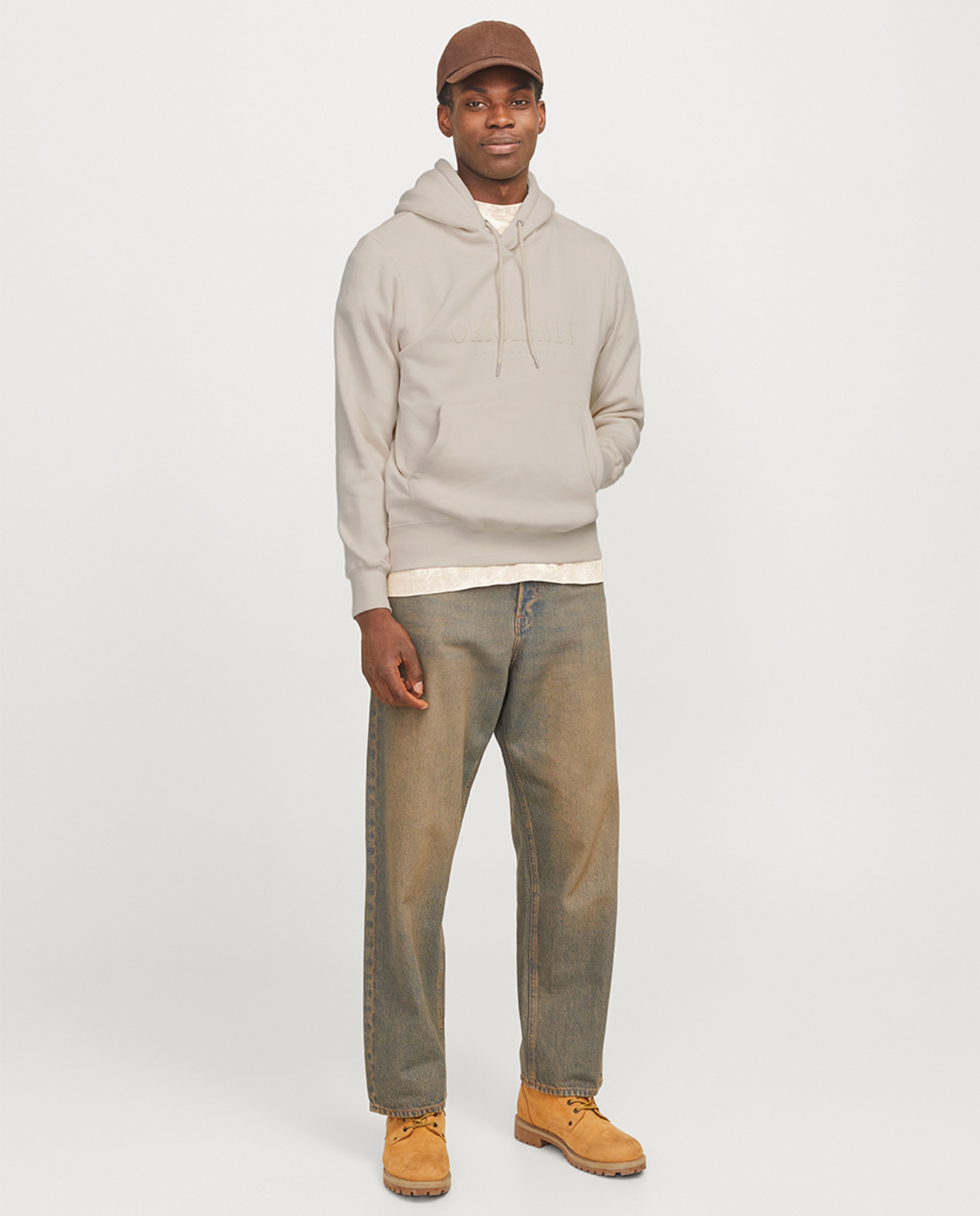 Sweatshirt com Capuz, Manga Comprida e Estampado à Frente Creme-7