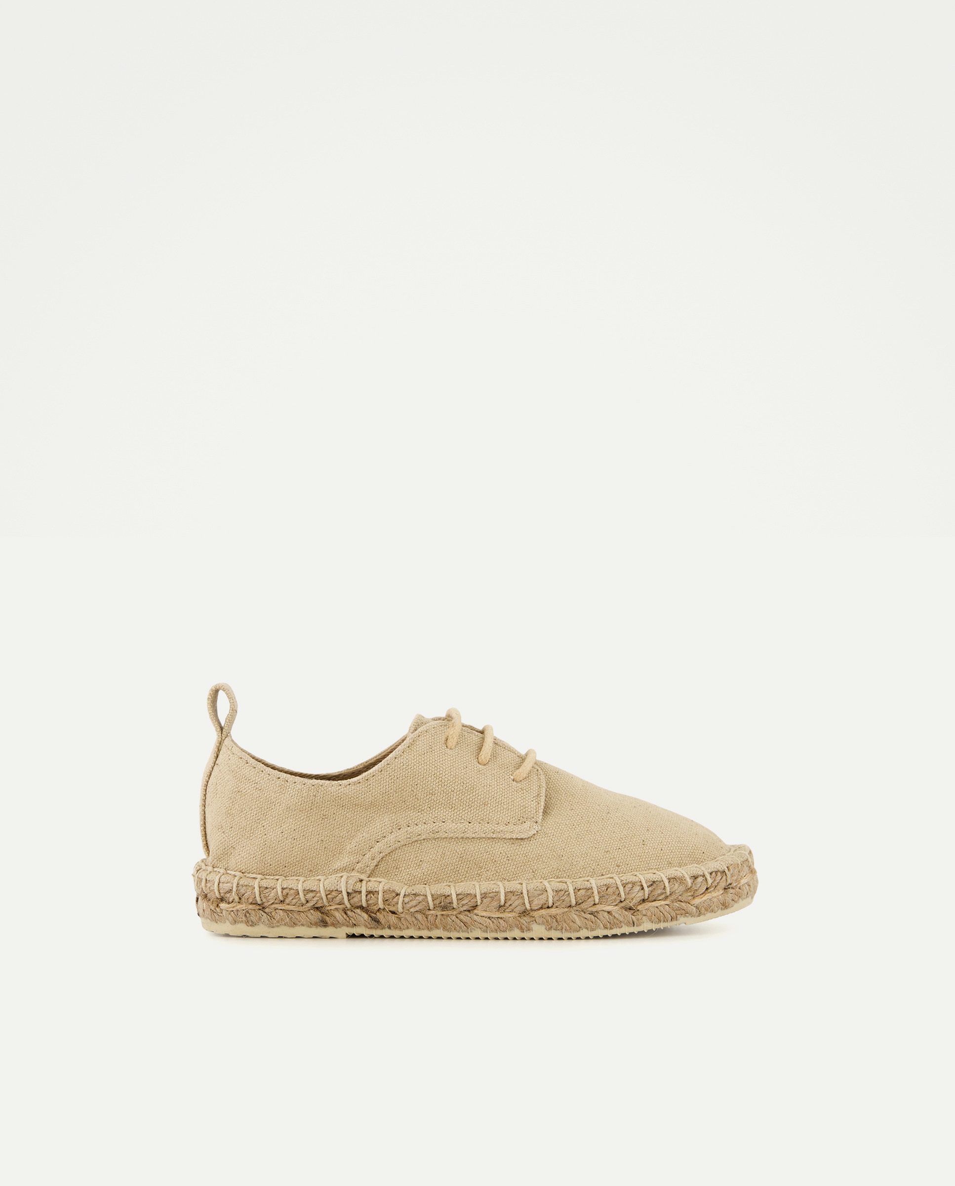 Imagen 0 de Zapato de bebés de yute con cordones efecto lavado