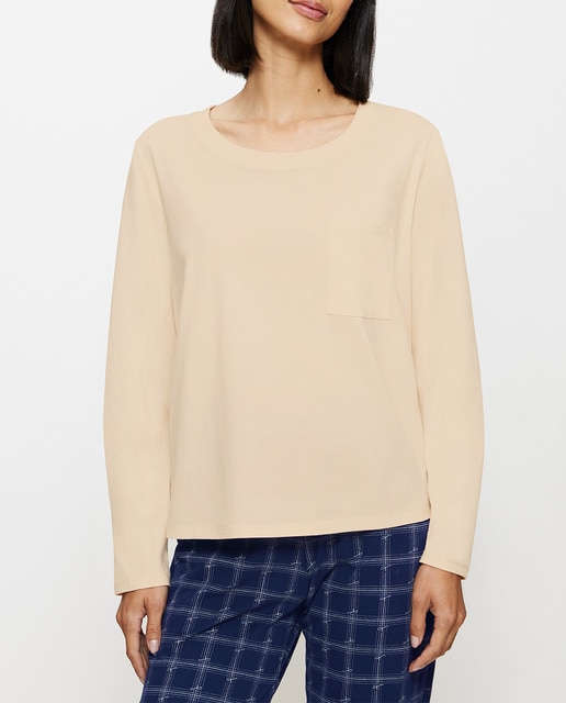 Imagen 0 de Camiseta de manga larga aterciopelada confeccionada en algodón orgánico.