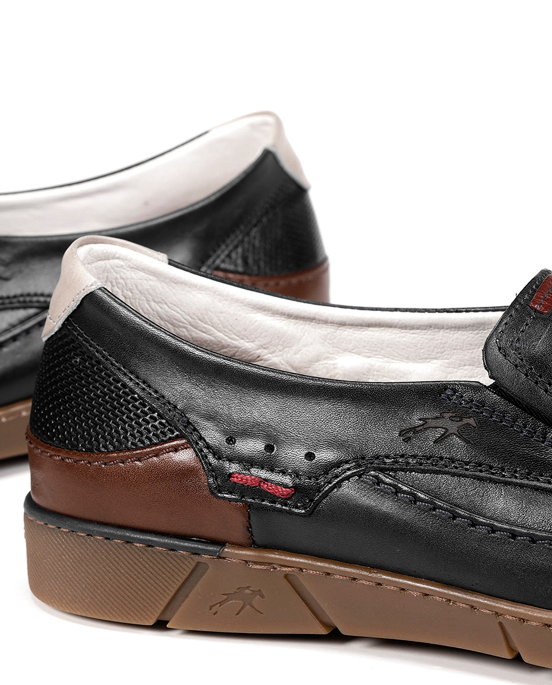 Mocassins em Pele com Sola Flexível Azul-marinho-7